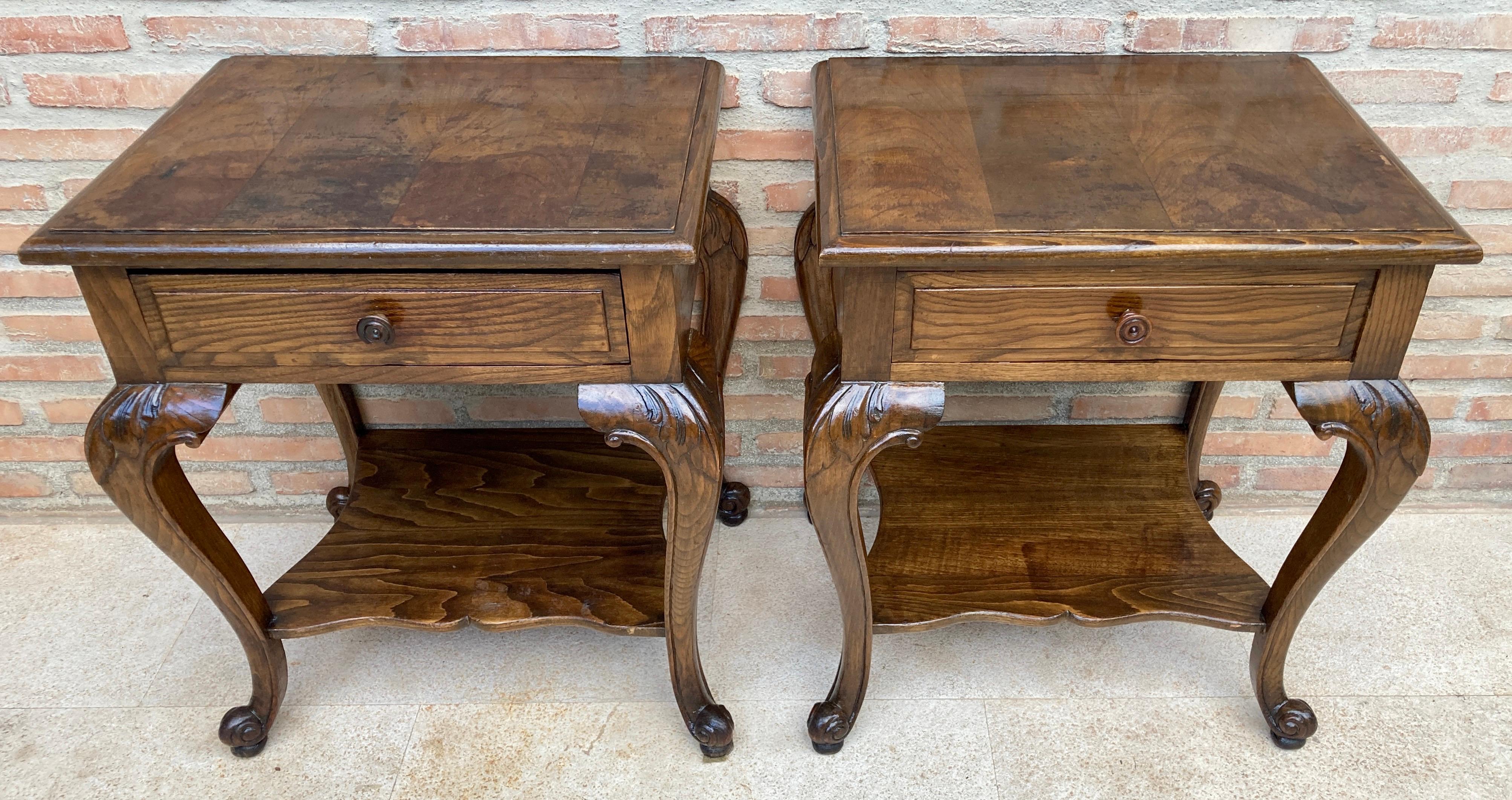 French Louis XV Style Walnut Bedside Tables with Drawer and Open Shelf, 1930s, S For Sale 7