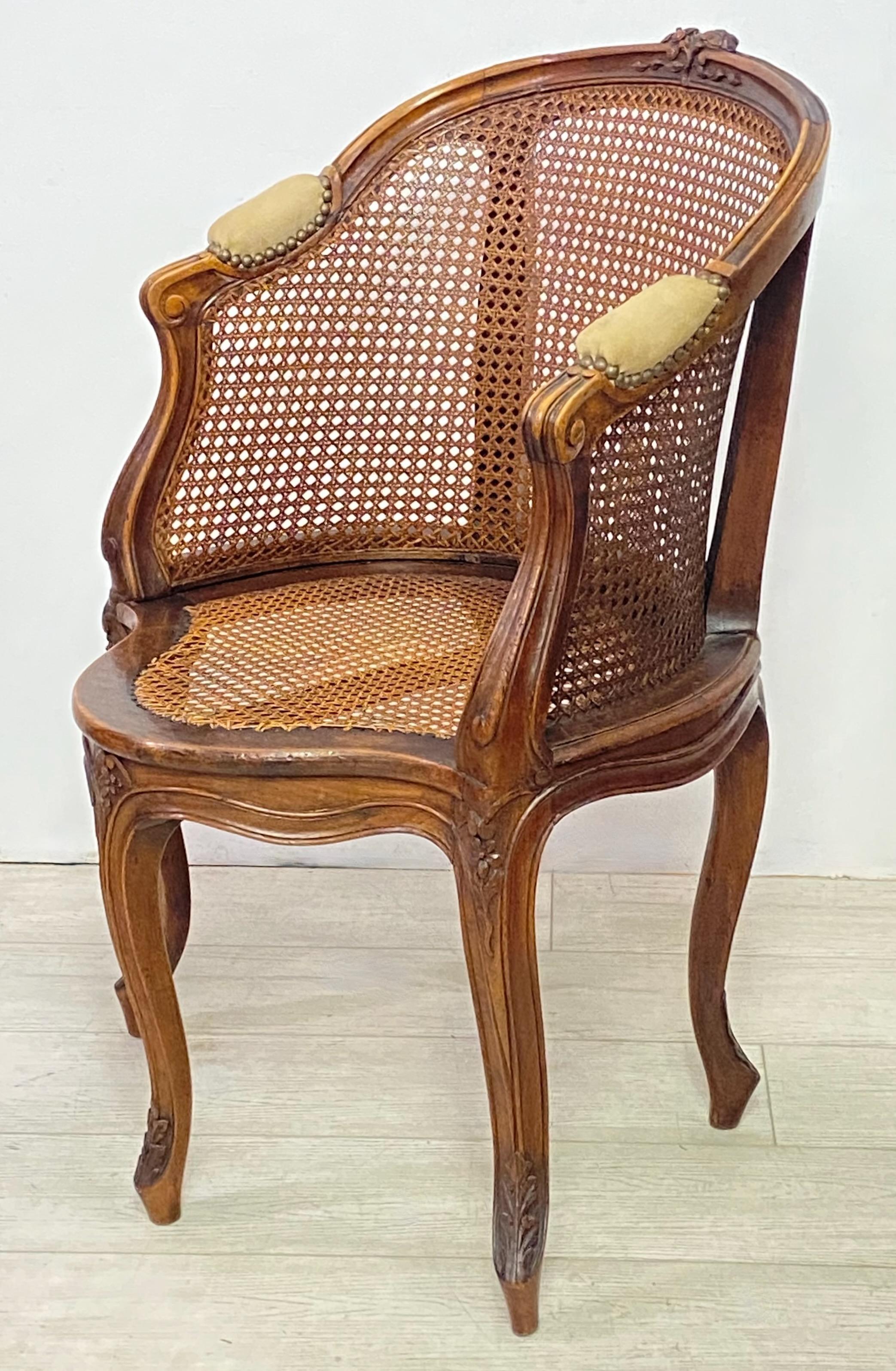 Carved French Louis XV Style Walnut Fauteuil de Bureau Desk Chair, Late 19th Century