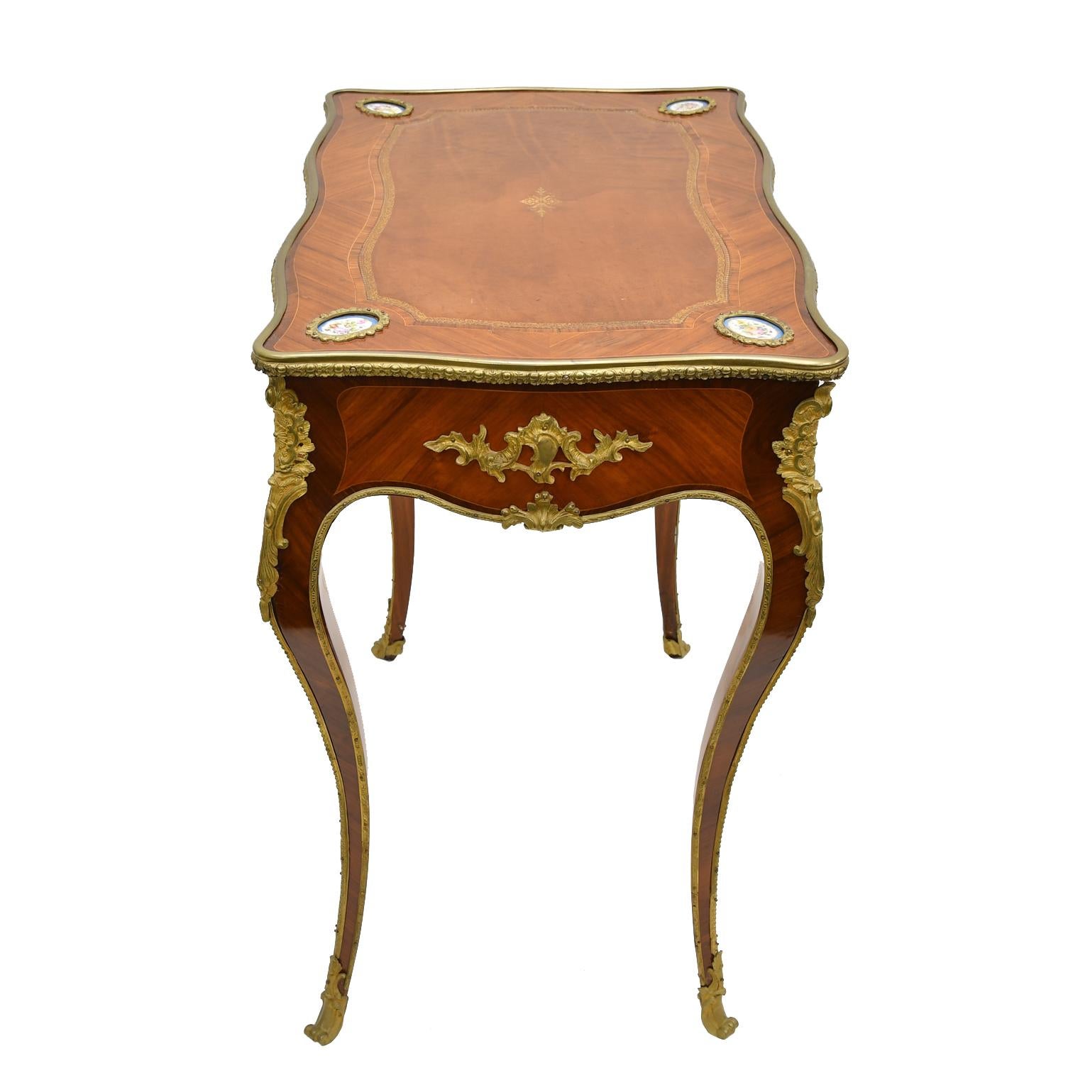 French Louis XV Style Writing or Side Table with Parquetry, Leather and Ormolu 5