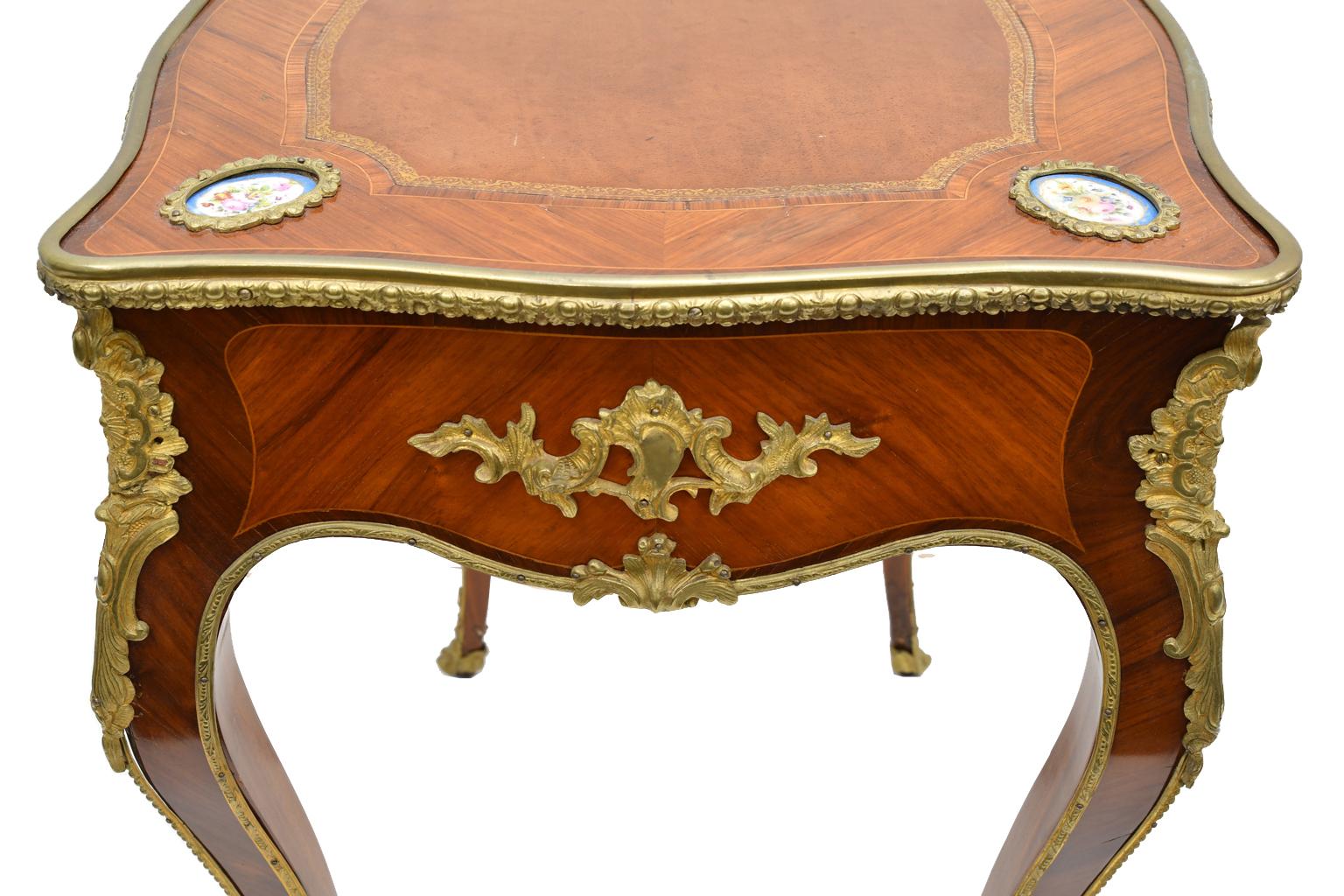 French Louis XV Style Writing or Side Table with Parquetry, Leather and Ormolu 2