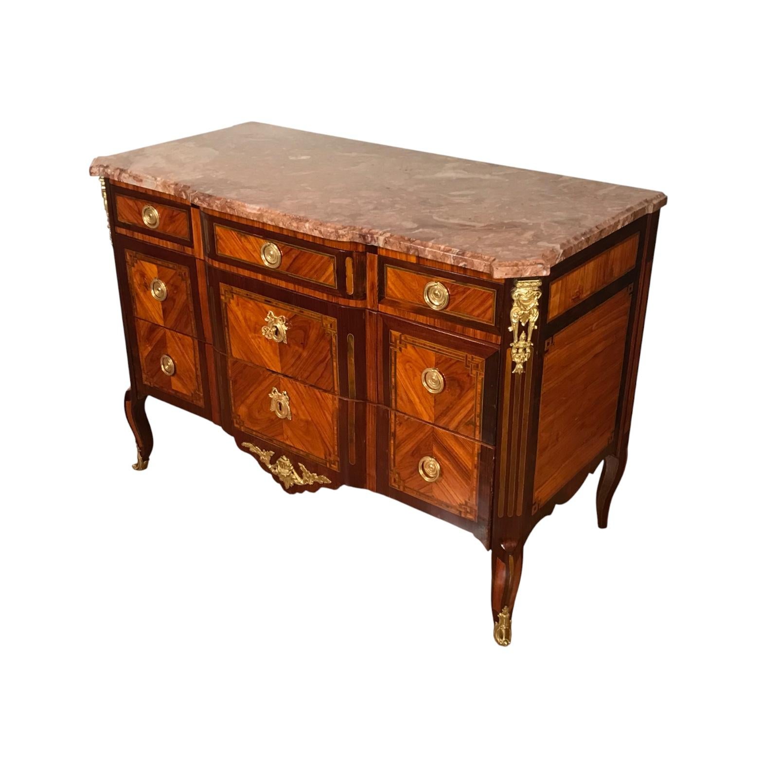 Louis XVI Commode de transition Louis XV, 1770-80 en vente