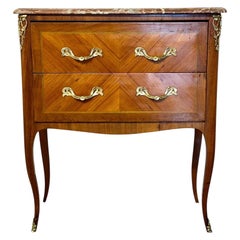 French Louis XV Transition Marble-Top Commode Sauteuse, Late 18th Century