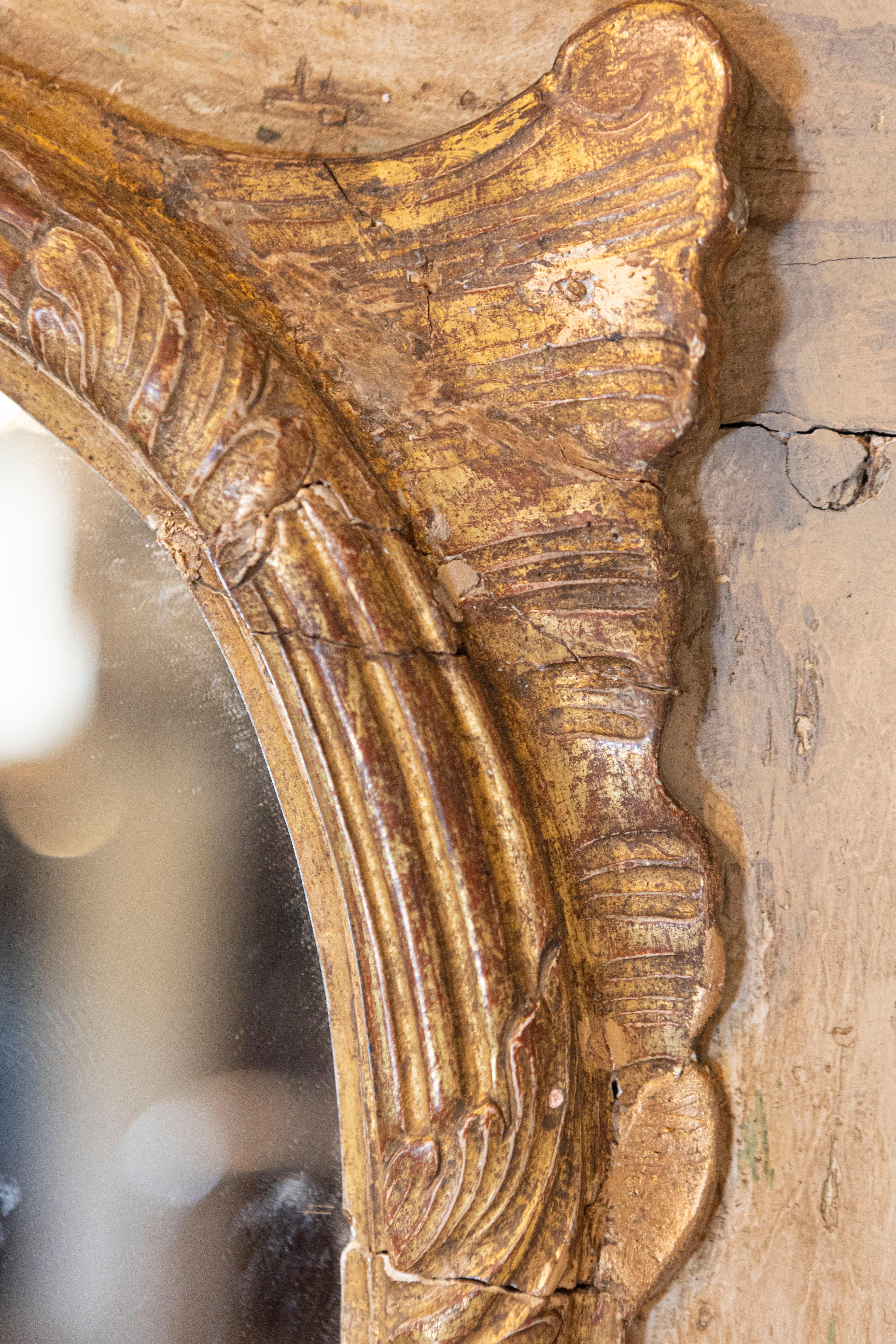 French Louis XV Trumeau Mirror with Original Oil Painting and Carved Gilt Motifs For Sale 5