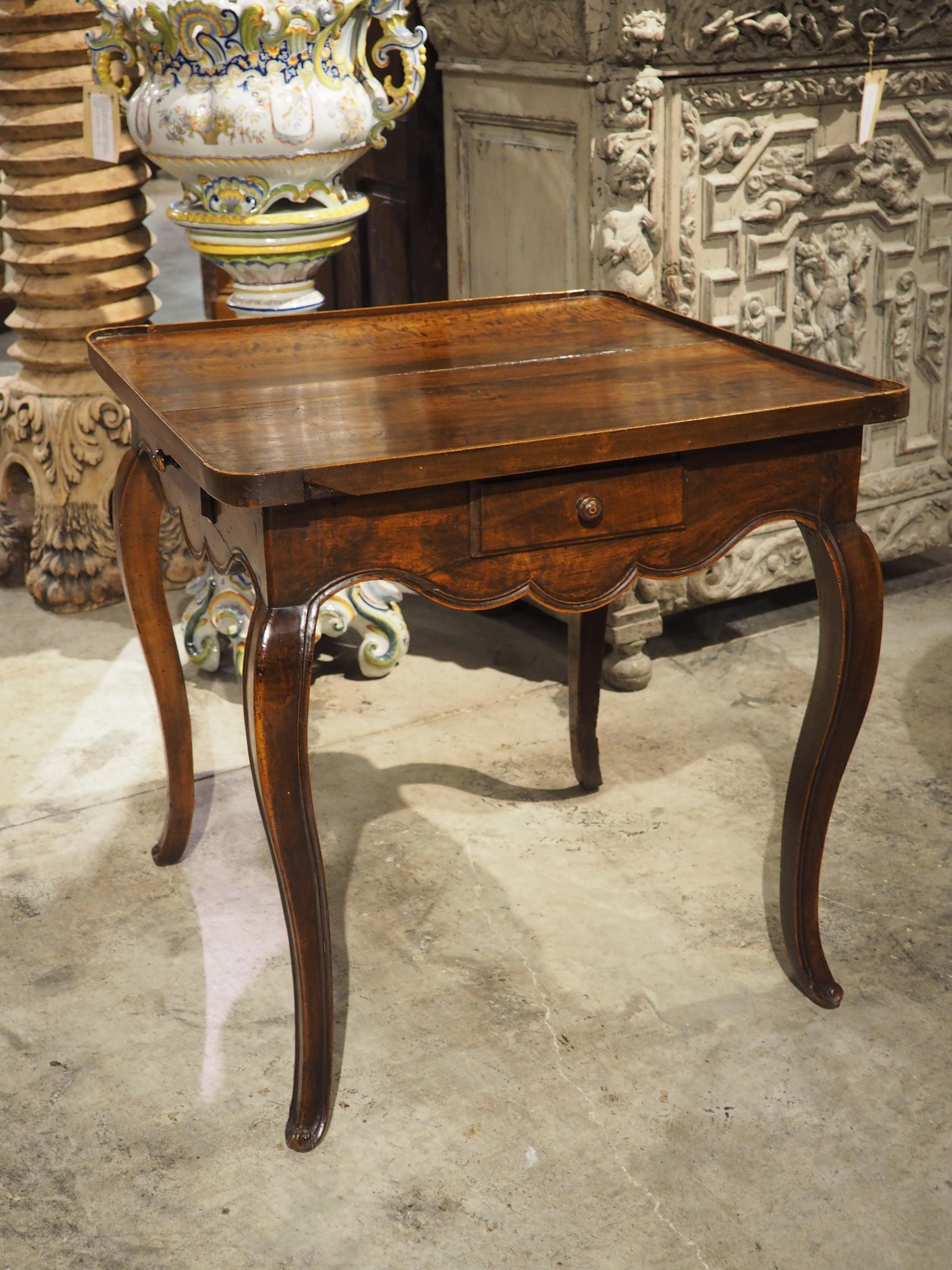 French Louis XV Walnut Wood Table A Jeux Game or Side Table, Circa 1750 10