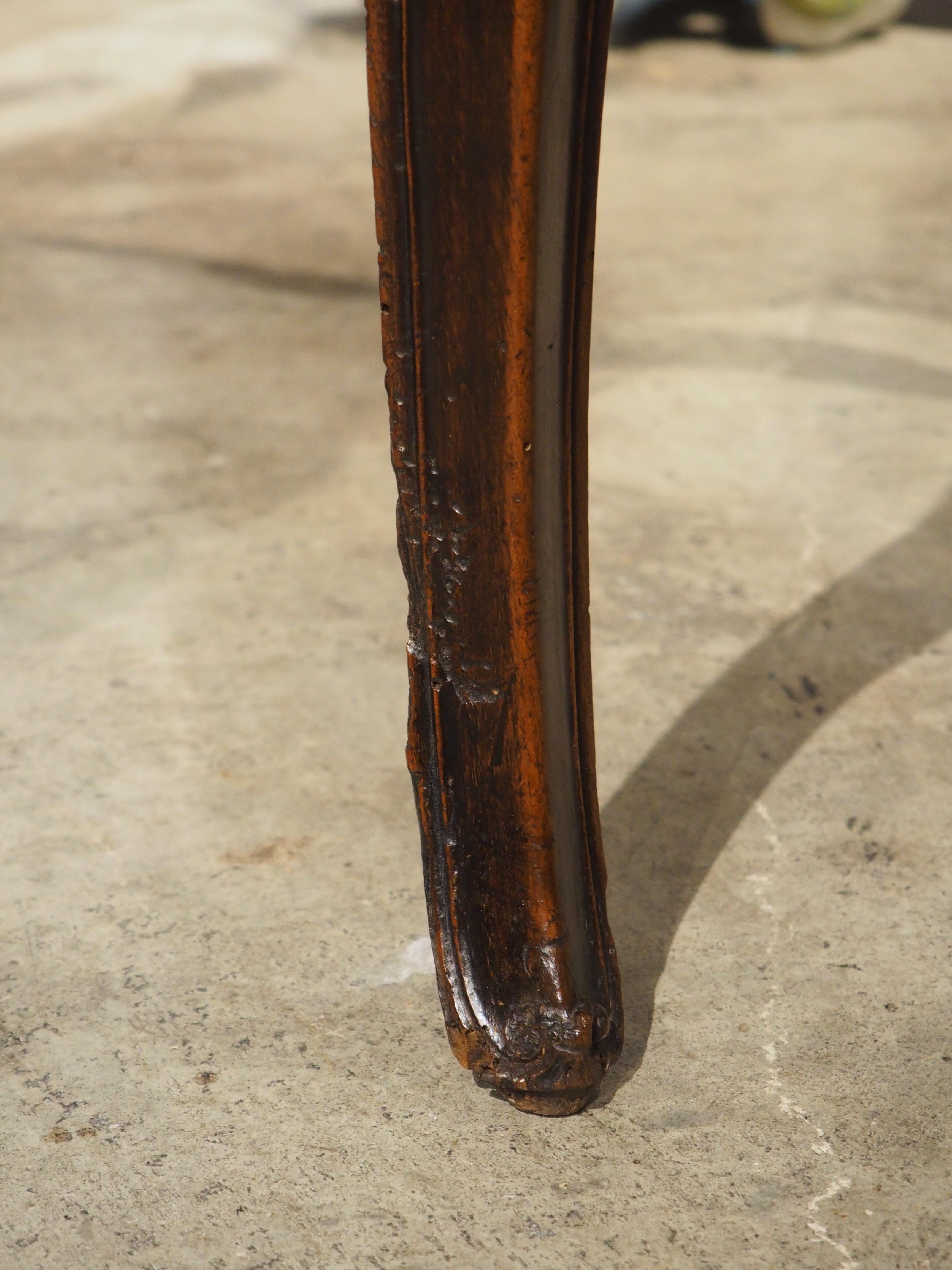 French Louis XV Walnut Wood Table A Jeux Game or Side Table, Circa 1750 4