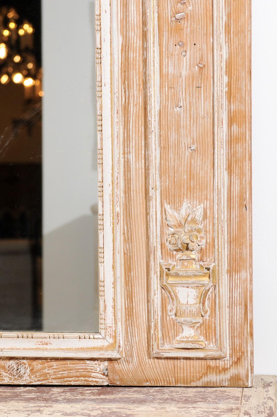 French Louis XVI 1790s Trumeau Mirror with Original Painting and Gilt Details In Good Condition For Sale In Atlanta, GA