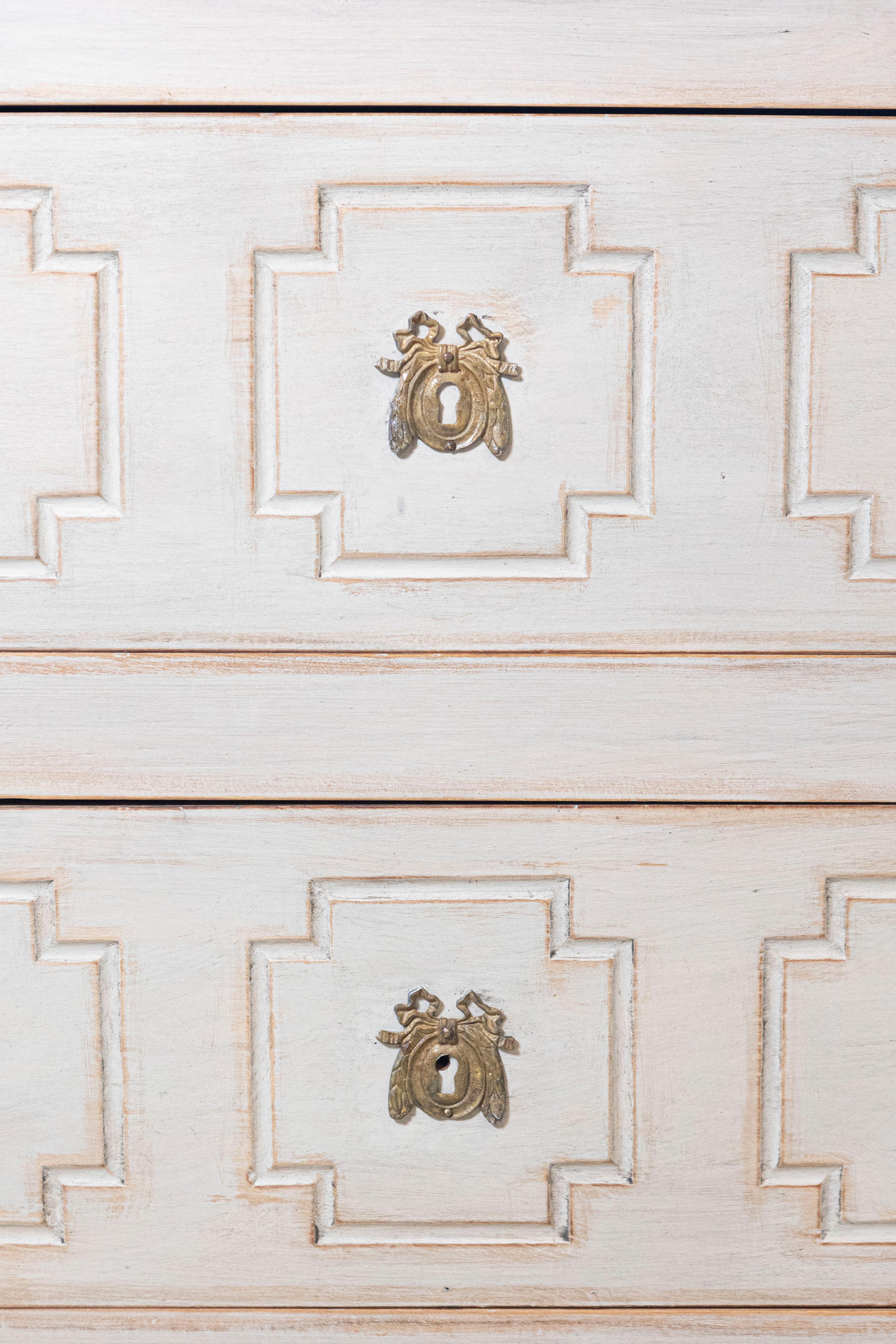 French Louis XVI 18th Century Painted Two-Drawer Commode with Fluted Accents For Sale 2