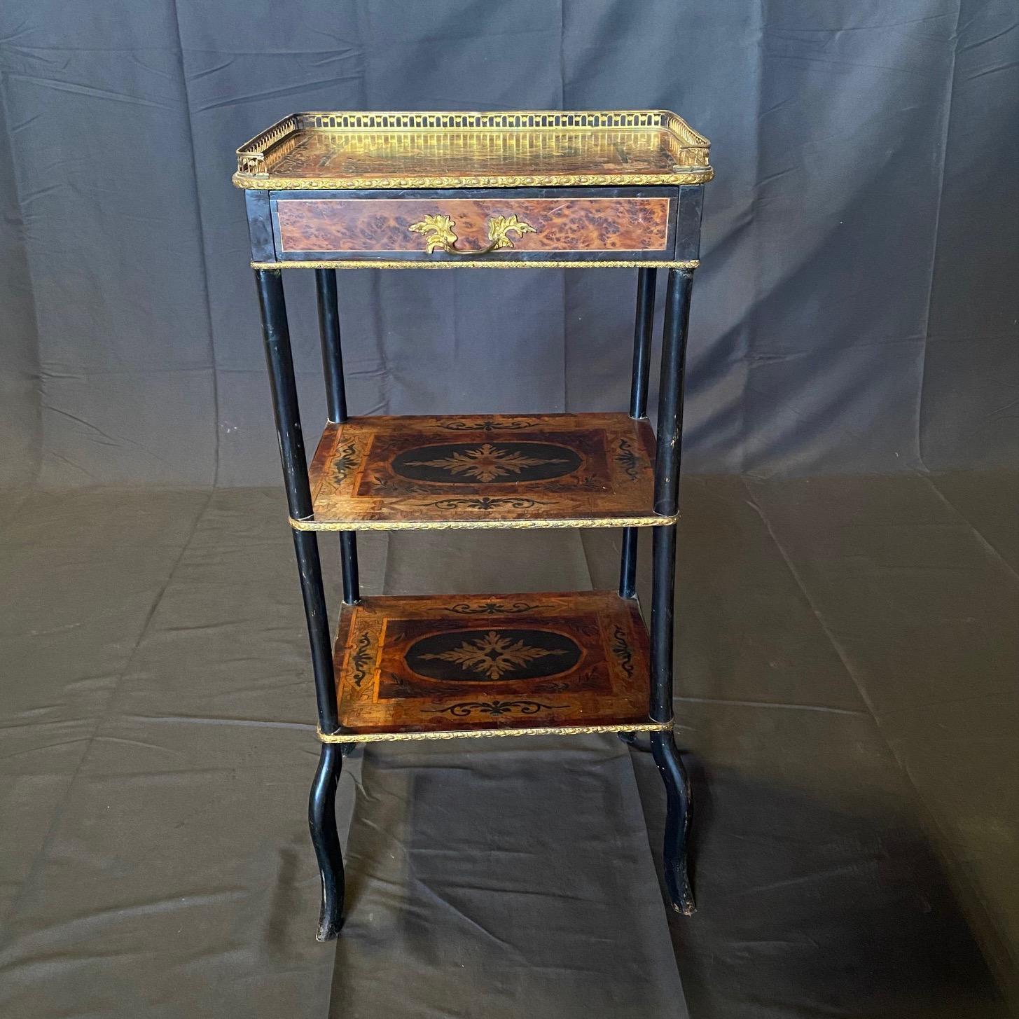 French Louis XVI 3 Tier Marquetry Inlaid Etagere Side Table For Sale 1