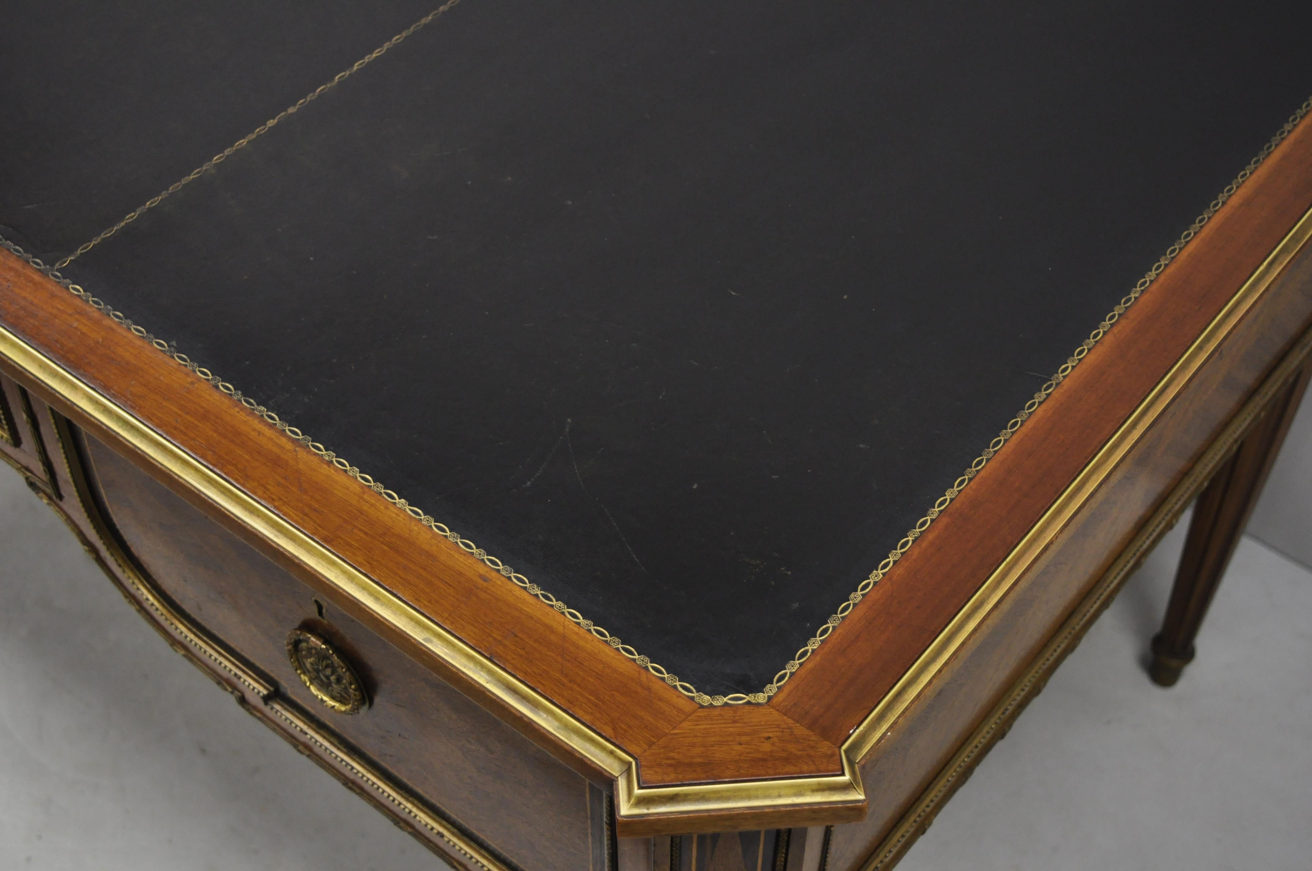 French Louis XVI Black Leather Top Bureau Plat Desk by Simon Loscertales Bona For Sale 6