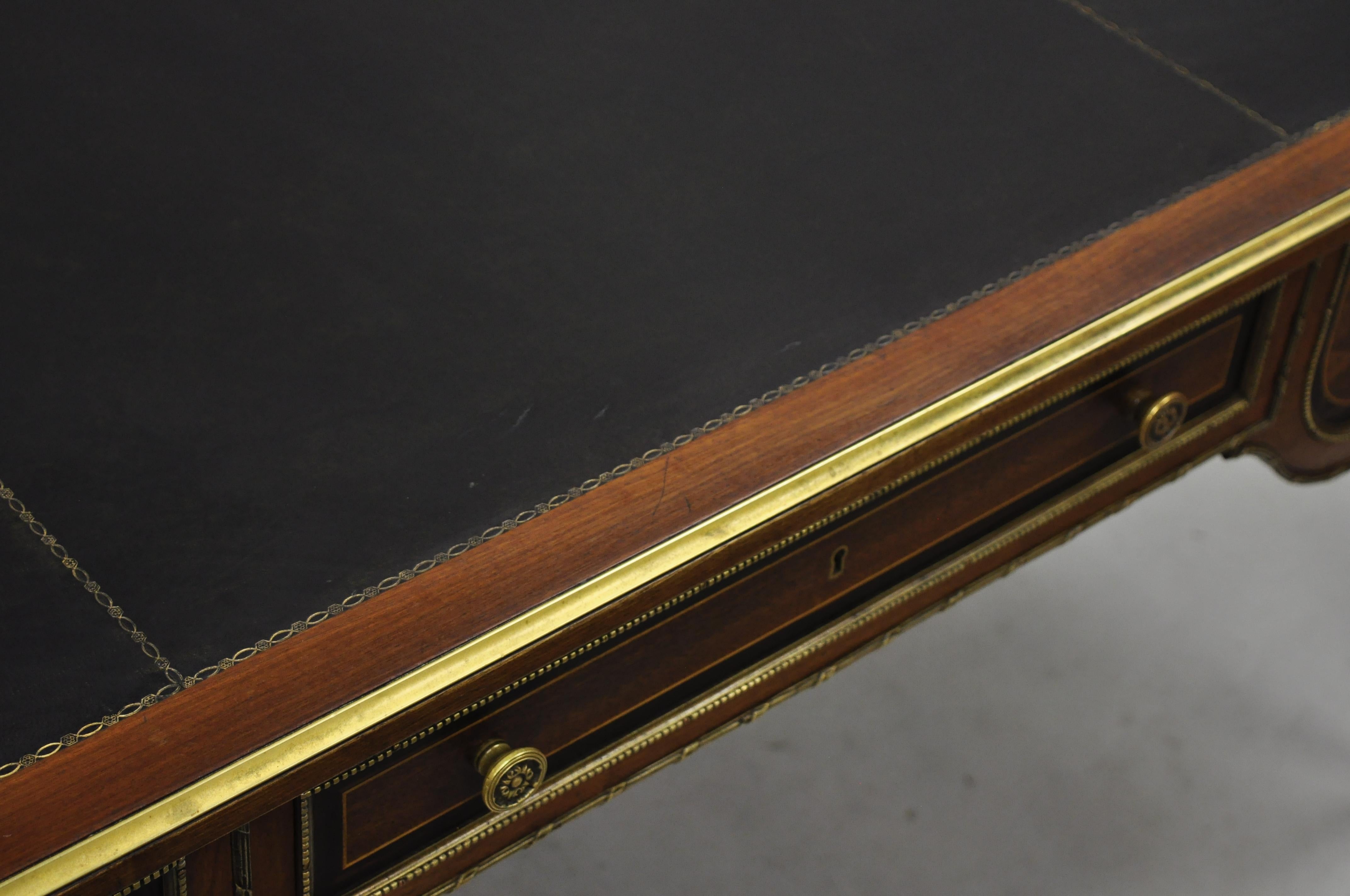 French Louis XVI Black Leather Top Bureau Plat Desk by Simon Loscertales Bona For Sale 4