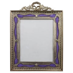 Cadre photo français Louis XVI émaillé violet guilloché