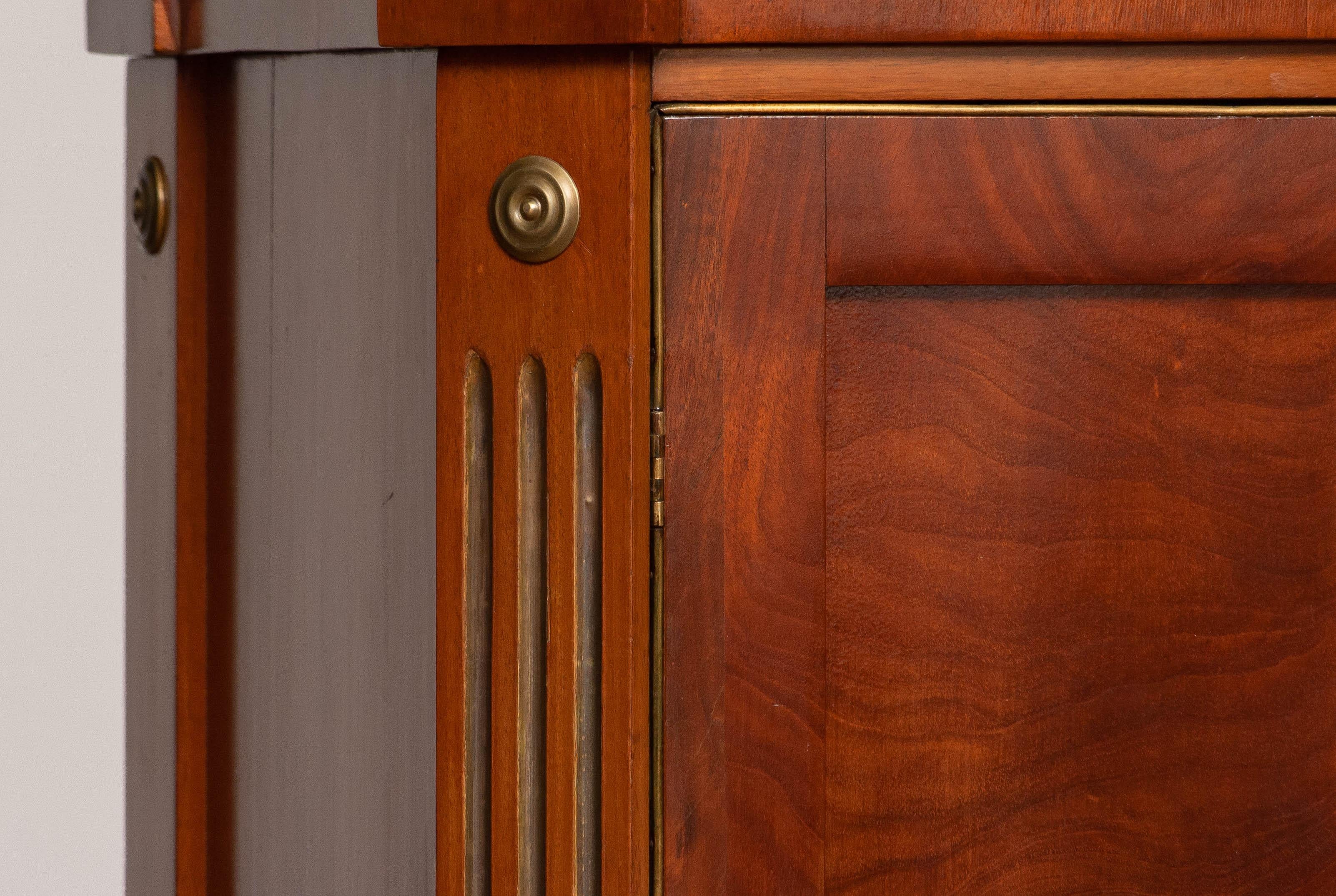 French Louis XVI Cabinet – Mahogany Veneer with Brass Inlays For Sale 8
