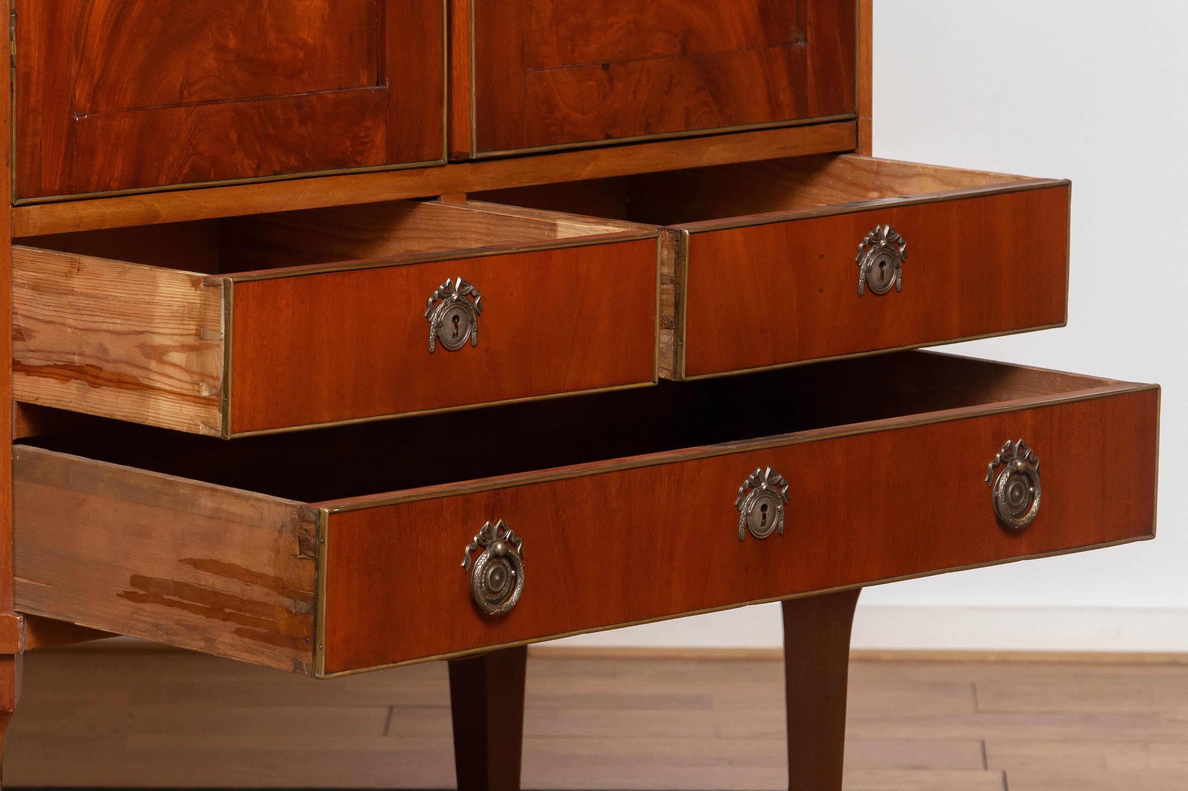 French Louis XVI Cabinet – Mahogany Veneer with Brass Inlays For Sale 12