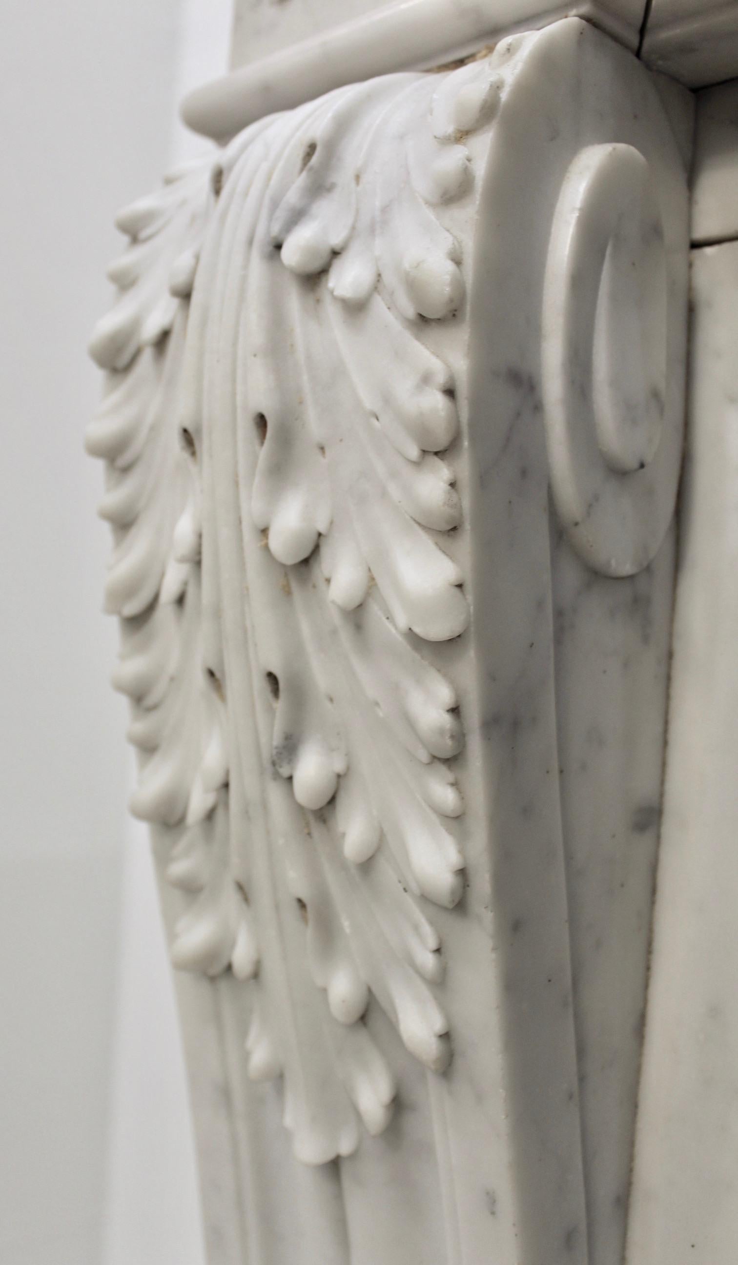 French Louis XVI Carrara Marble Mantel For Sale 6