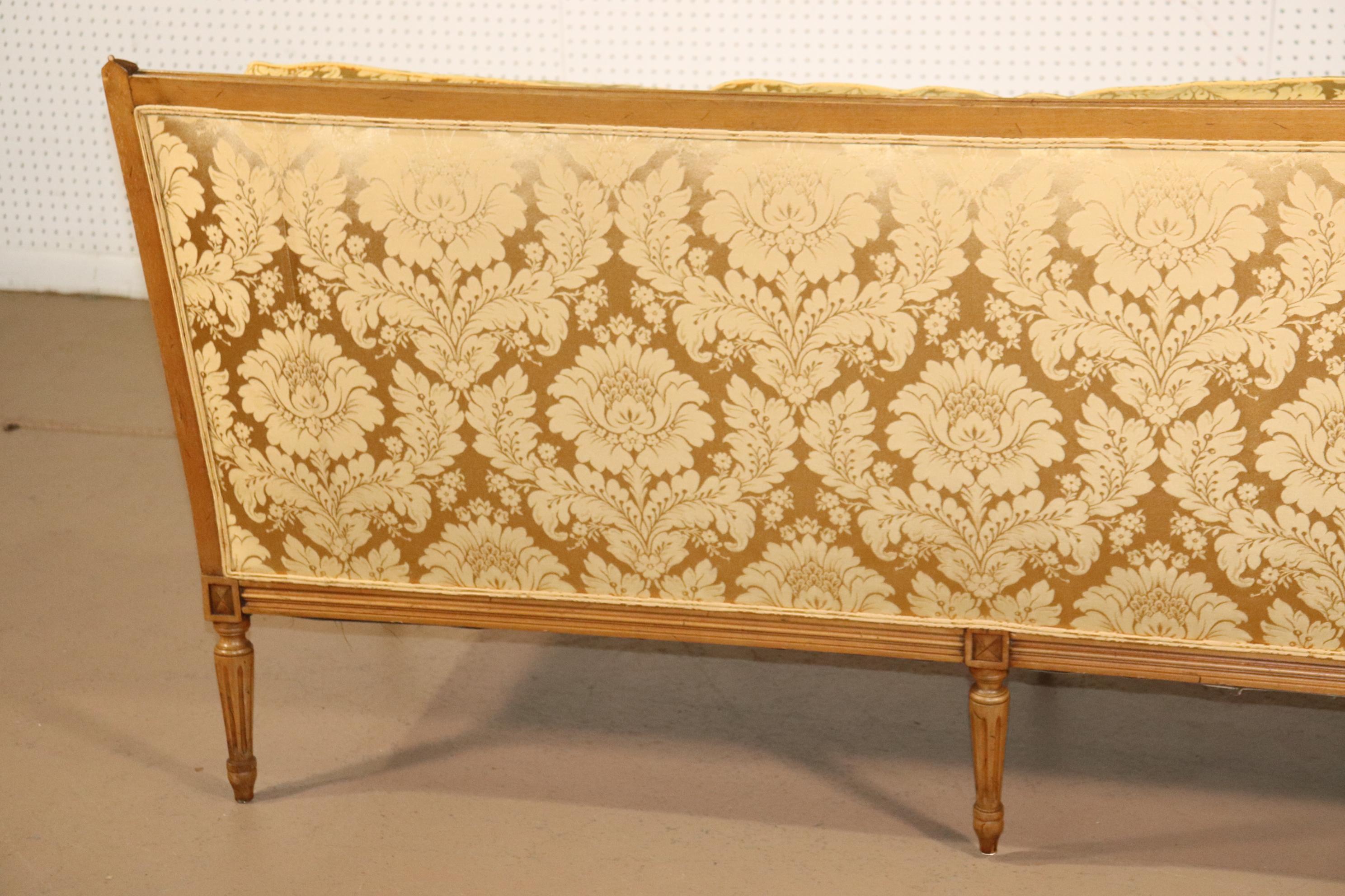 French Louis XVI Carved Walnut Yellow Damask Settee Canape, Circa 1960 2