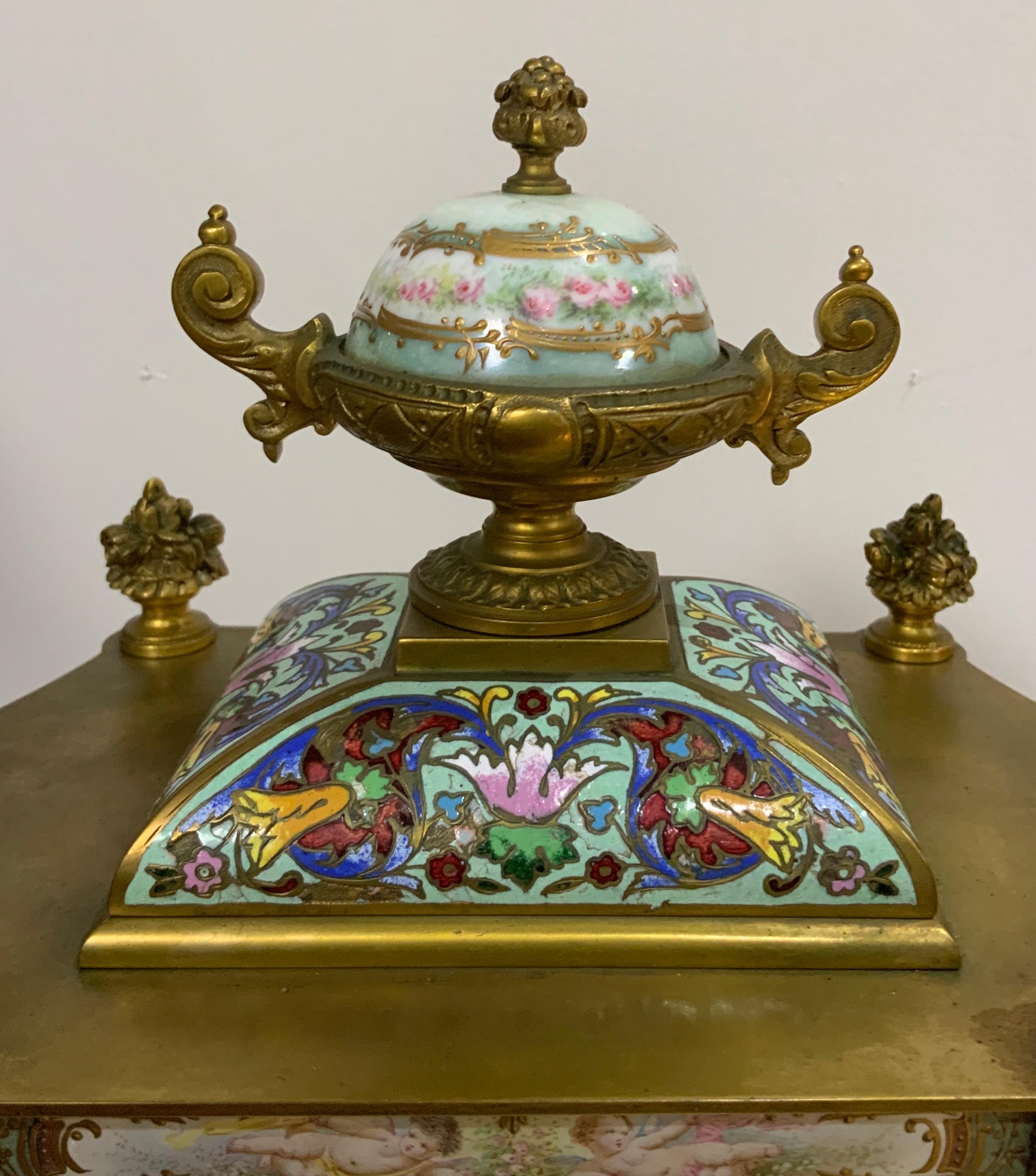 French Louis XVI Cloisonné Bronze Sevres Style Mantel Clock In Good Condition In Guaynabo, PR