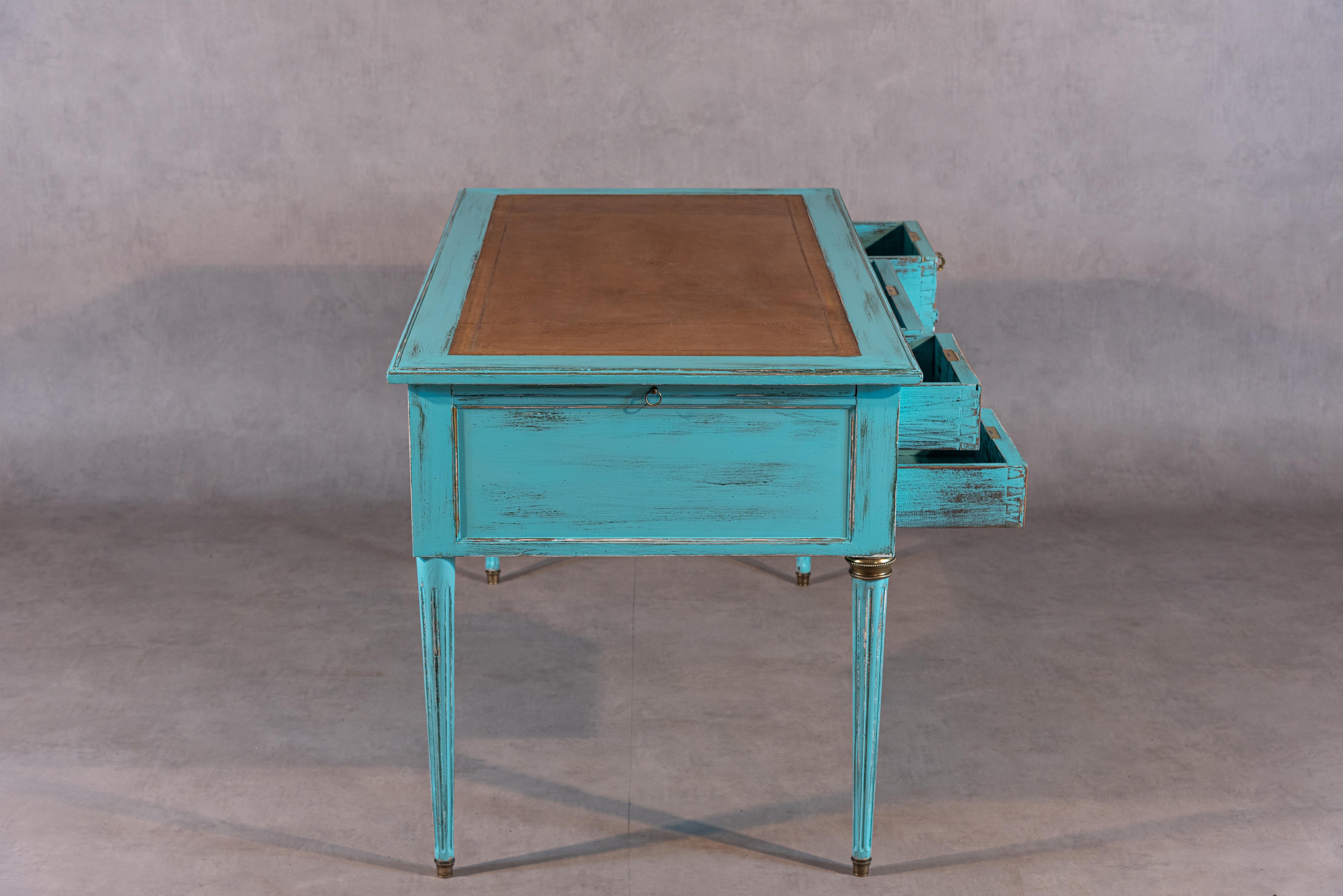 20th Century French Louis XVI Style Desk For Sale