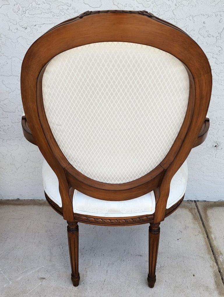 French Louis XVI Dining Chairs Set of 4 For Sale 1