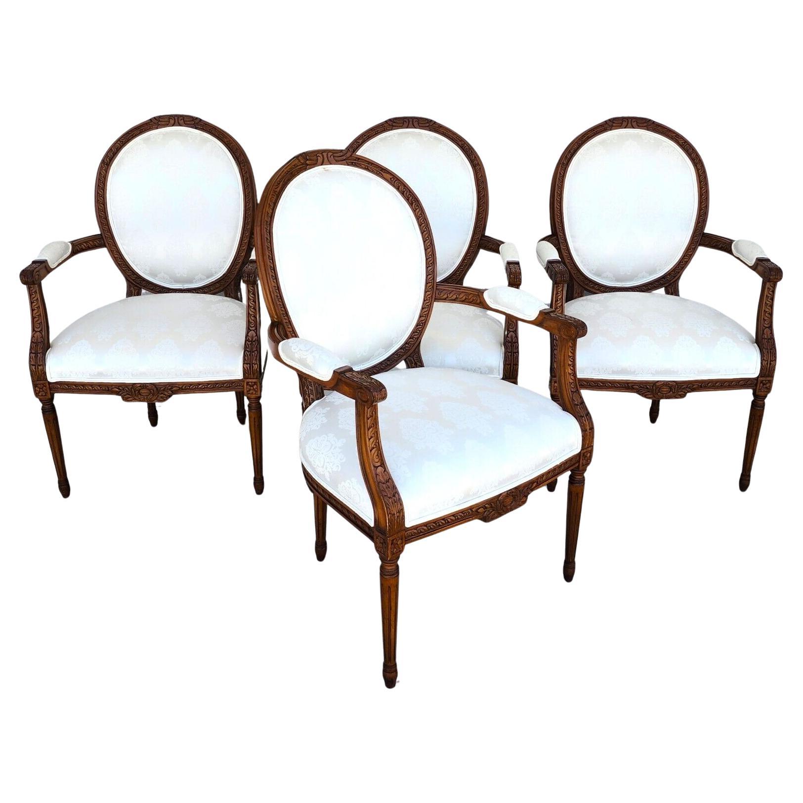 Lot de 4 chaises de salle à manger françaises Louis XVI