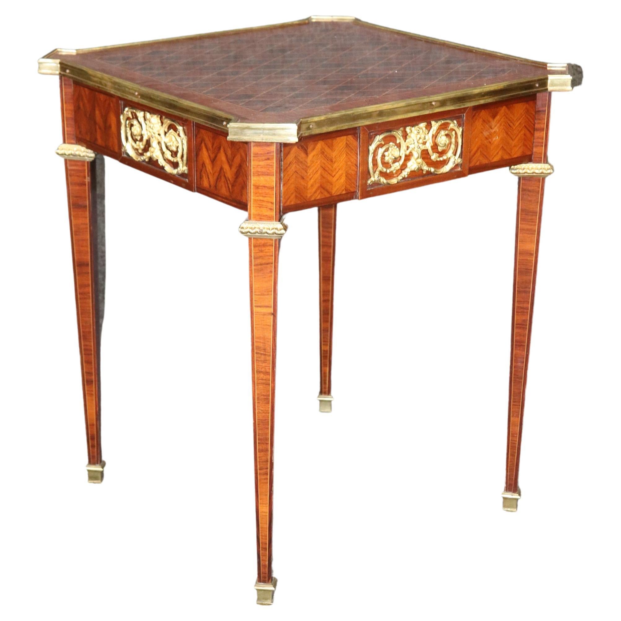 French Louis XVI Directoire Inlaid Satinwood Marquetry and Bronze End Table For Sale