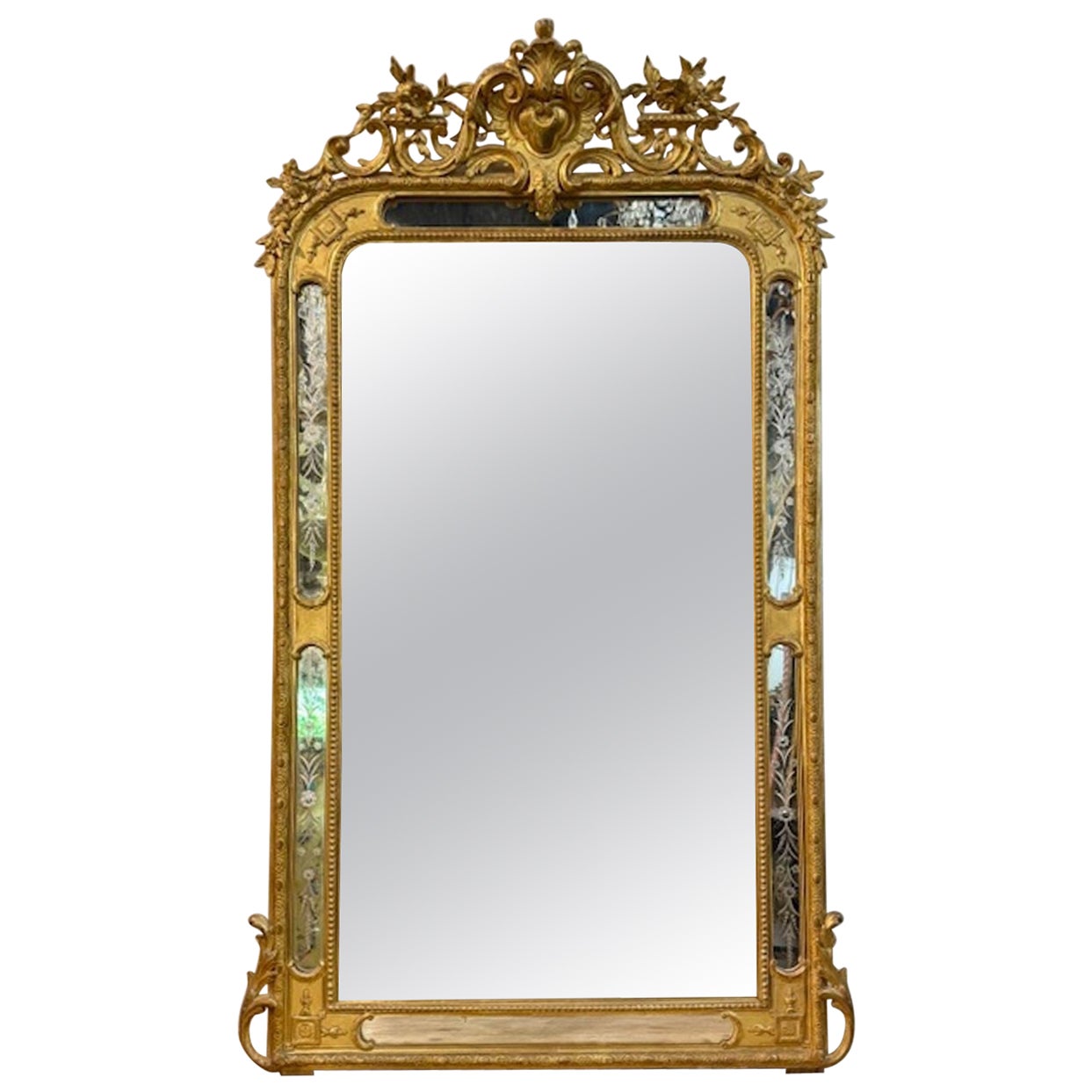 Miroir français Louis XVI gravé en vente