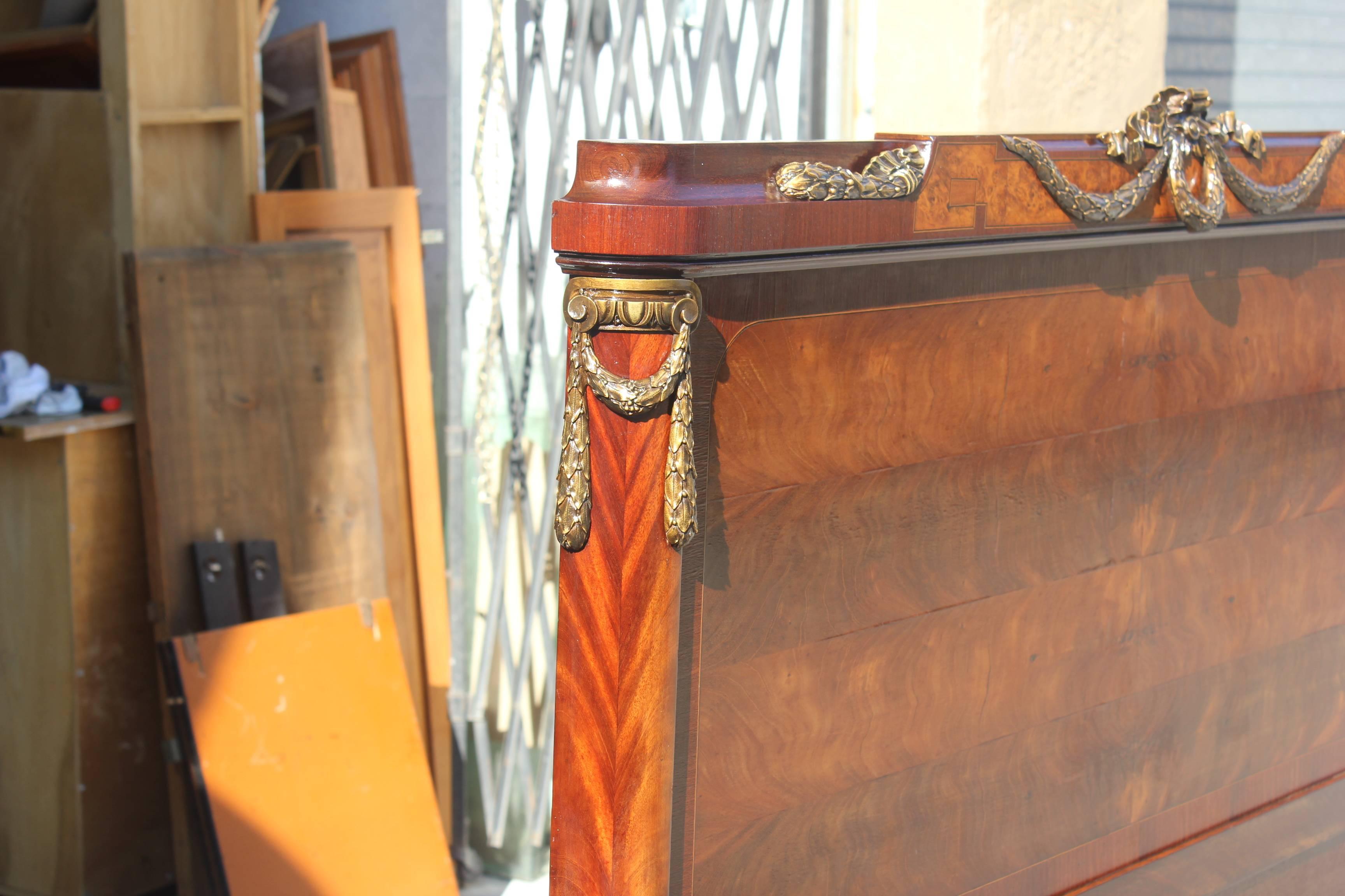 French Louis XVI Flame Mahogany with Bronze Hardware ''Full'' Beds, circa 1890s In Excellent Condition In Hialeah, FL