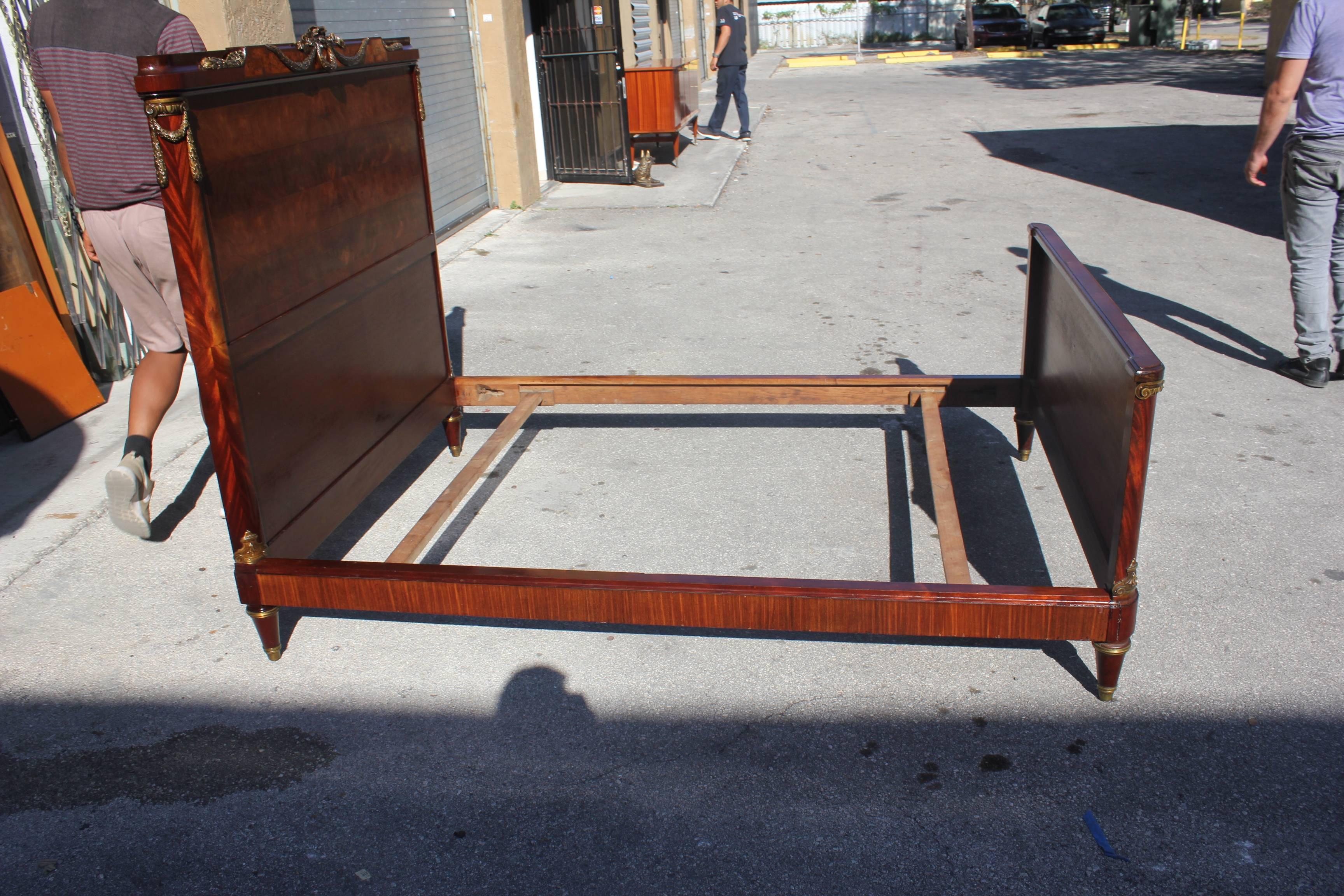 French Louis XVI Flame Mahogany with Bronze Hardware ''Full'' Beds, circa 1890s 2