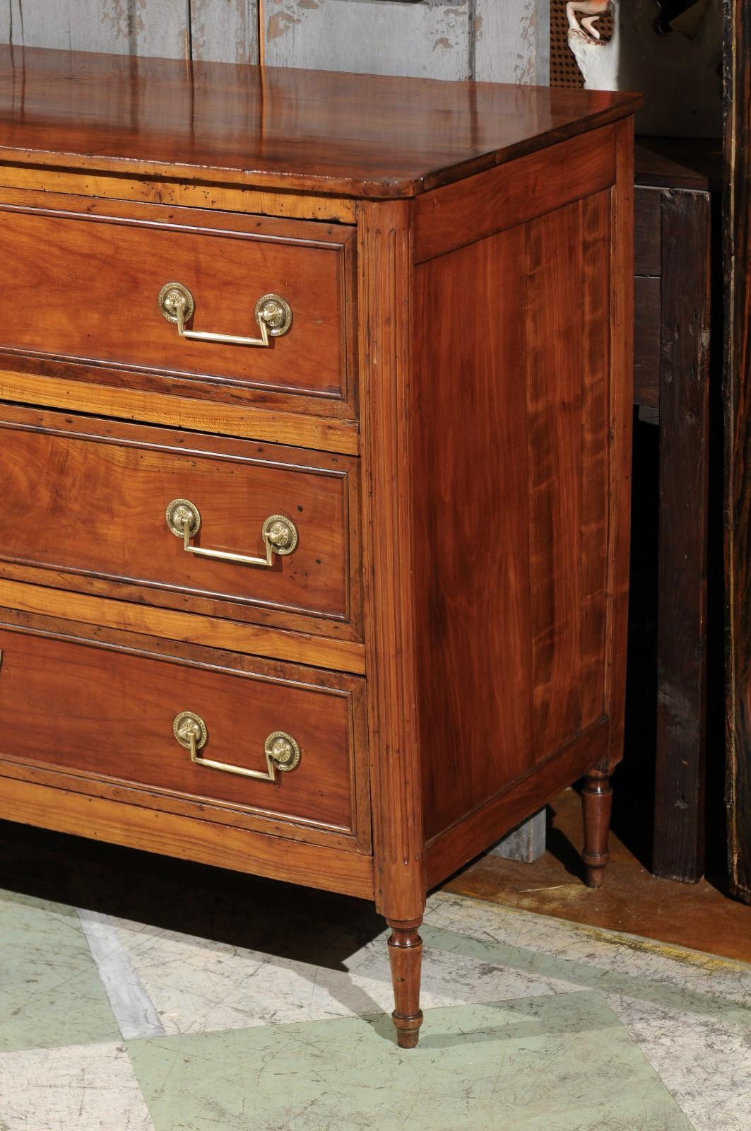 French Louis XVI Fruitwood Commode, Late 18th Century In Good Condition In Atlanta, GA