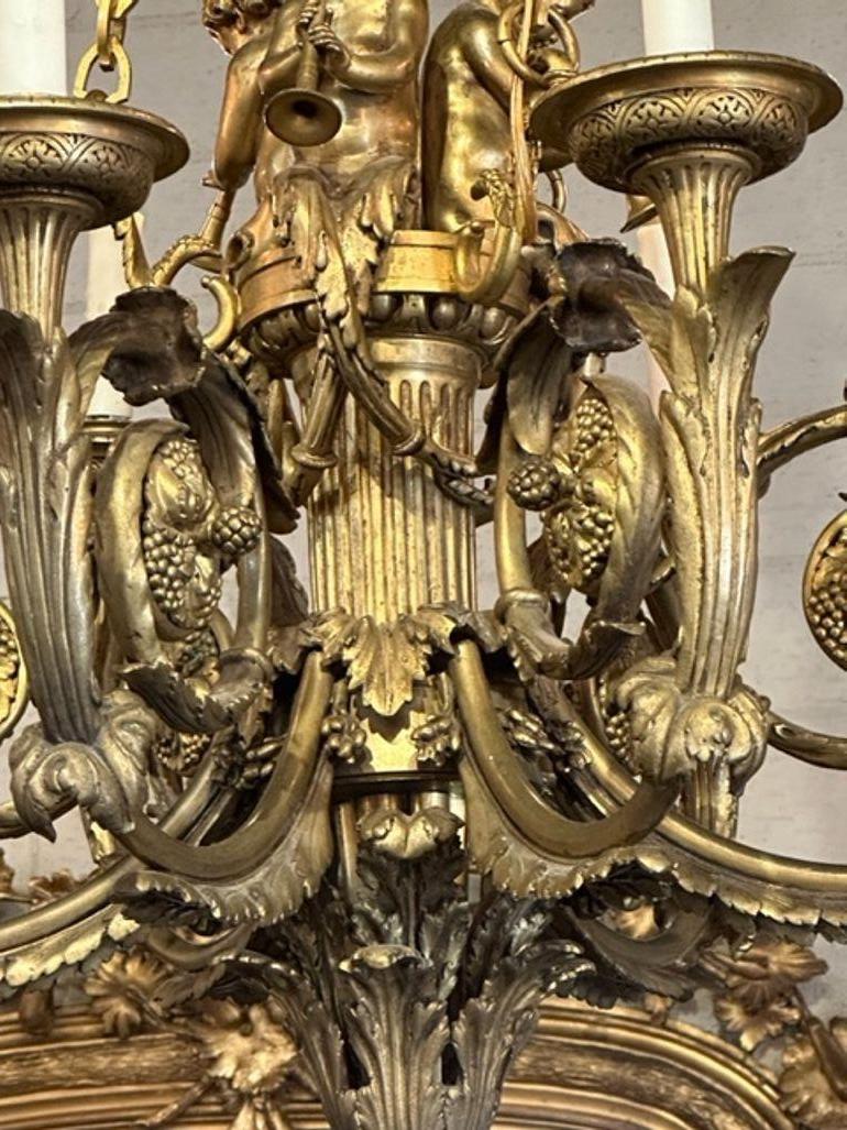 French Louis XVI Gilt Bronze Chandelier For Sale 1
