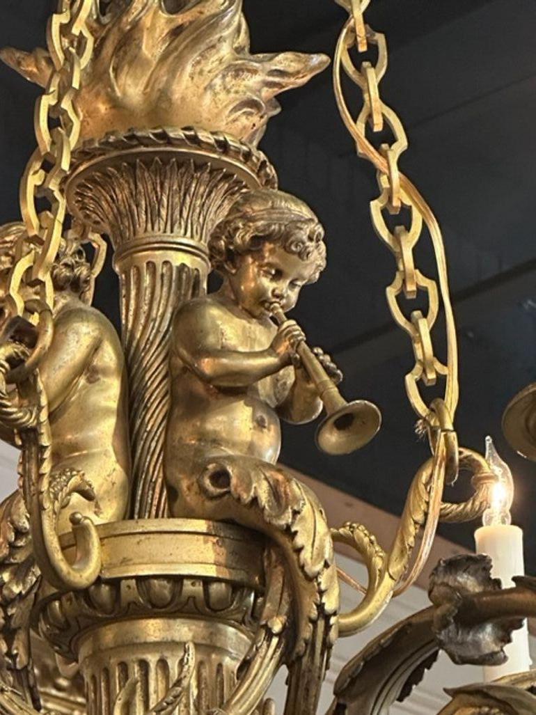 Lustre français Louis XVI en bronze doré en vente 2