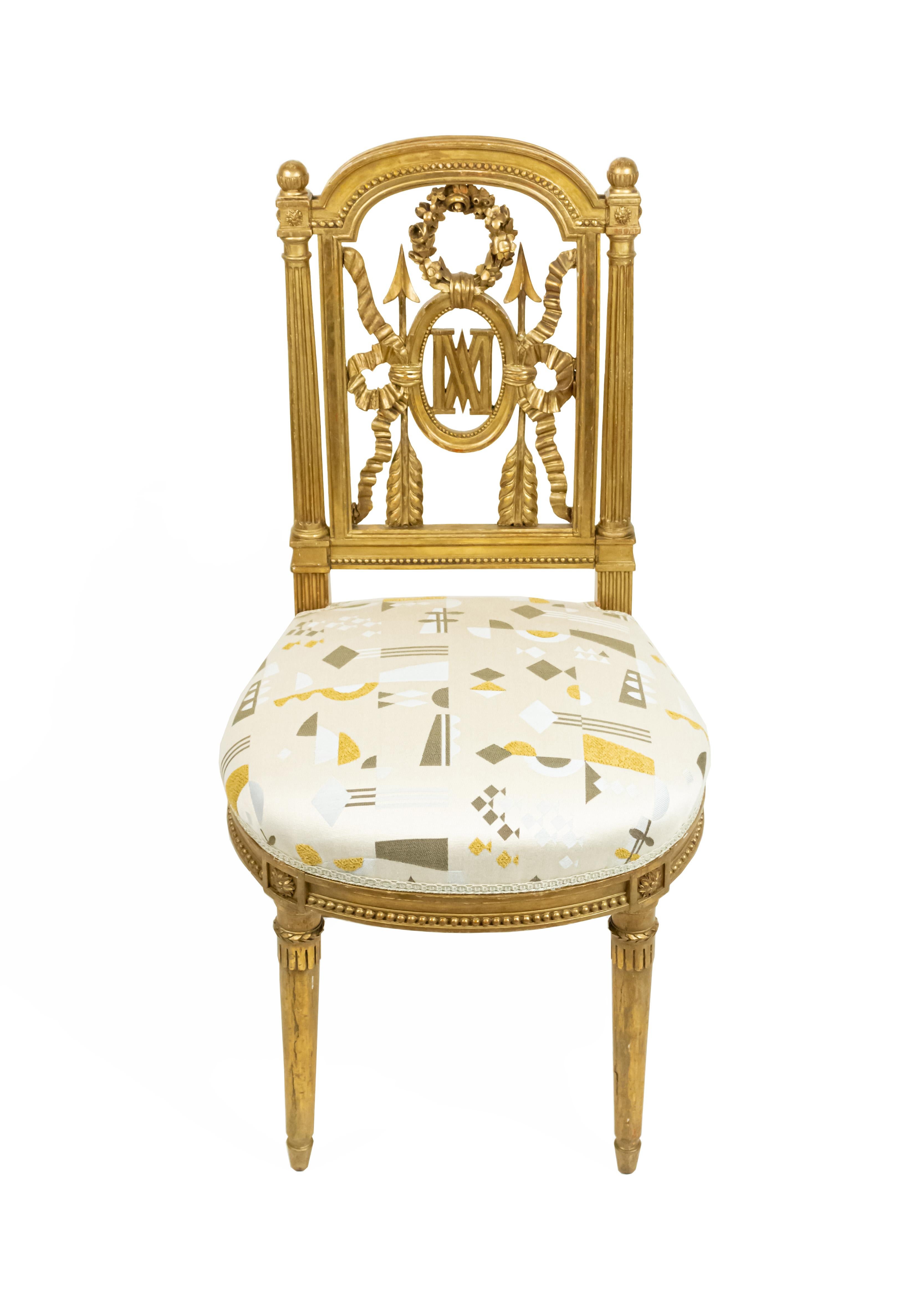 Französische Louis XVI vergoldete Beistellstühle im Zustand „Gut“ im Angebot in New York, NY
