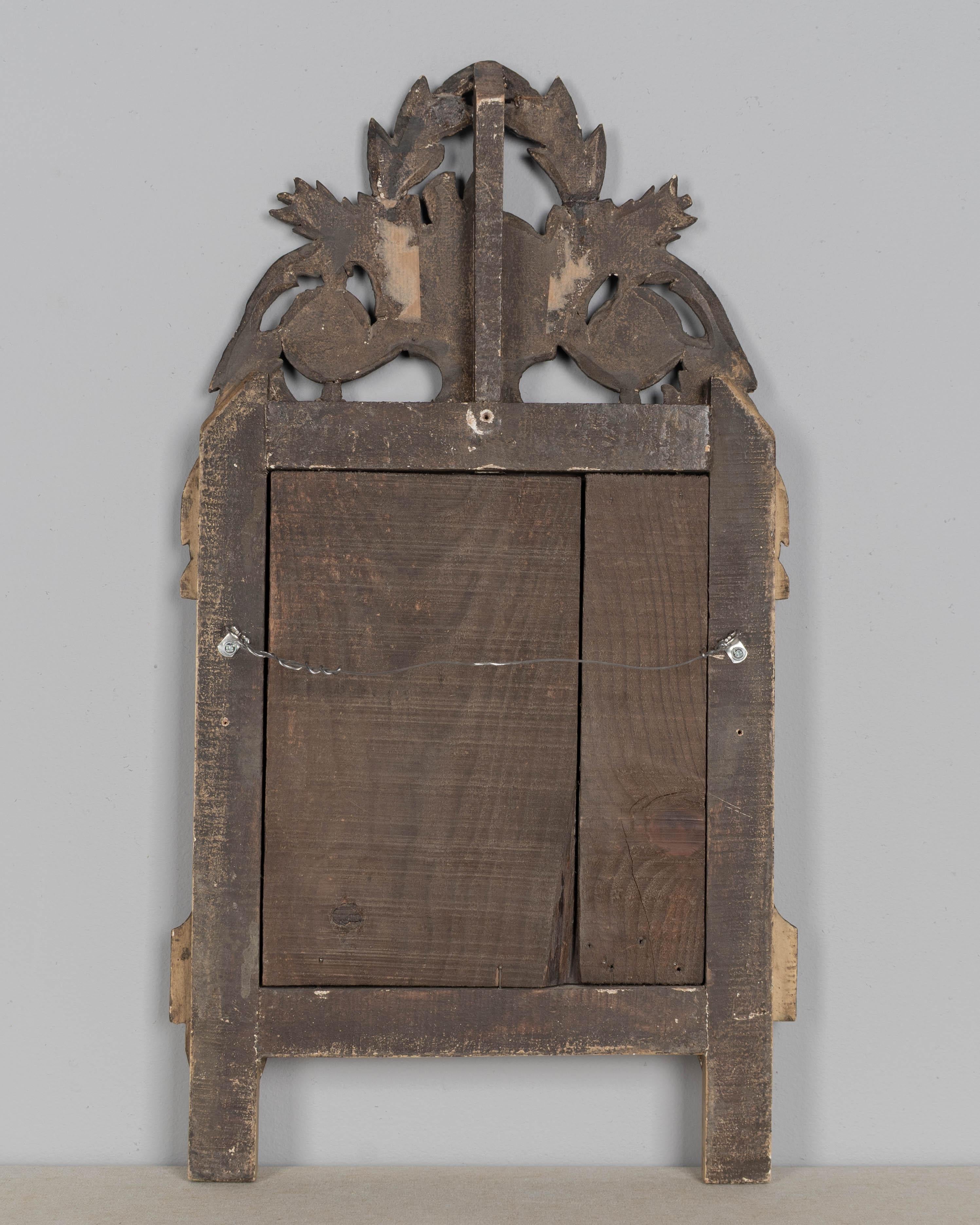 Miroir de mariage en bois doré de style Louis XVI en vente 3