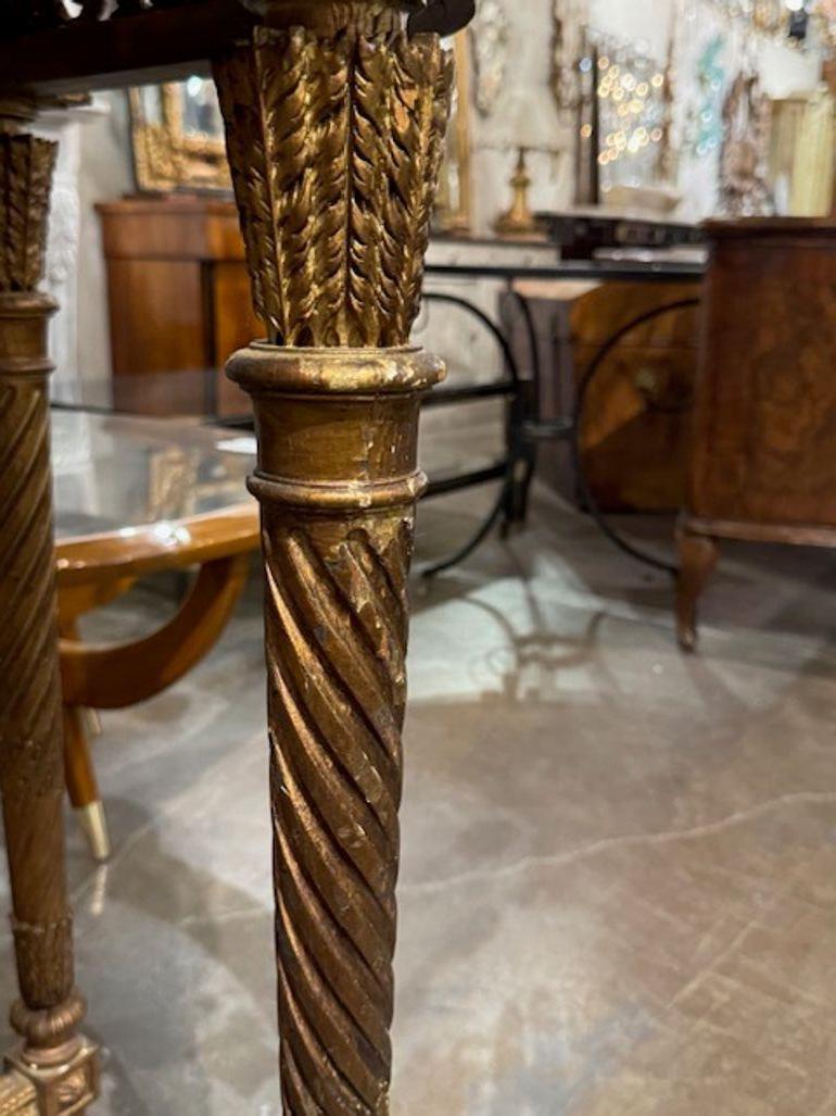 Console francese Luigi XVI in legno dorato in vendita 2