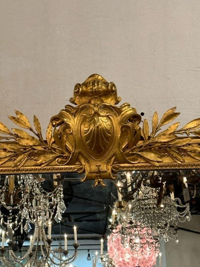 French Louis XVI Giltwood Floor Mirror In Good Condition For Sale In Dallas, TX
