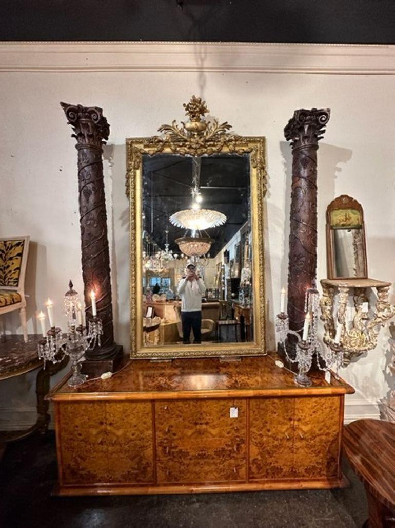 Fin du XIXe siècle Miroir français Louis XVI en bois doré en vente