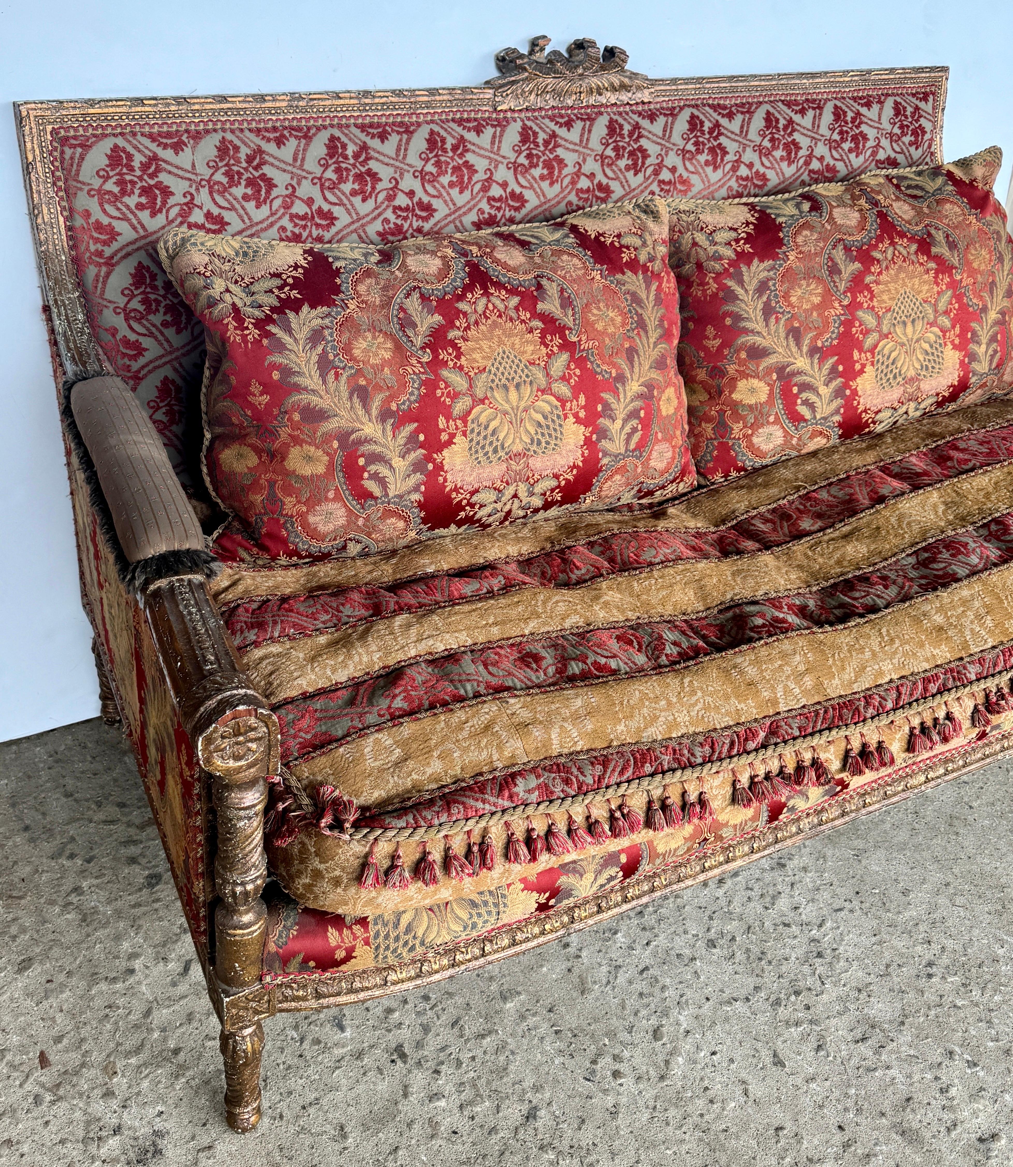 French Louis XVI Giltwood Sofa by EJ Victor In Good Condition In Haddonfield, NJ