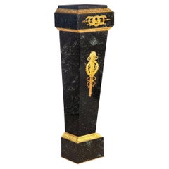 Französischer Louis XVI Grüner Marmor Bronze Pedestal Säule ca. 1880s