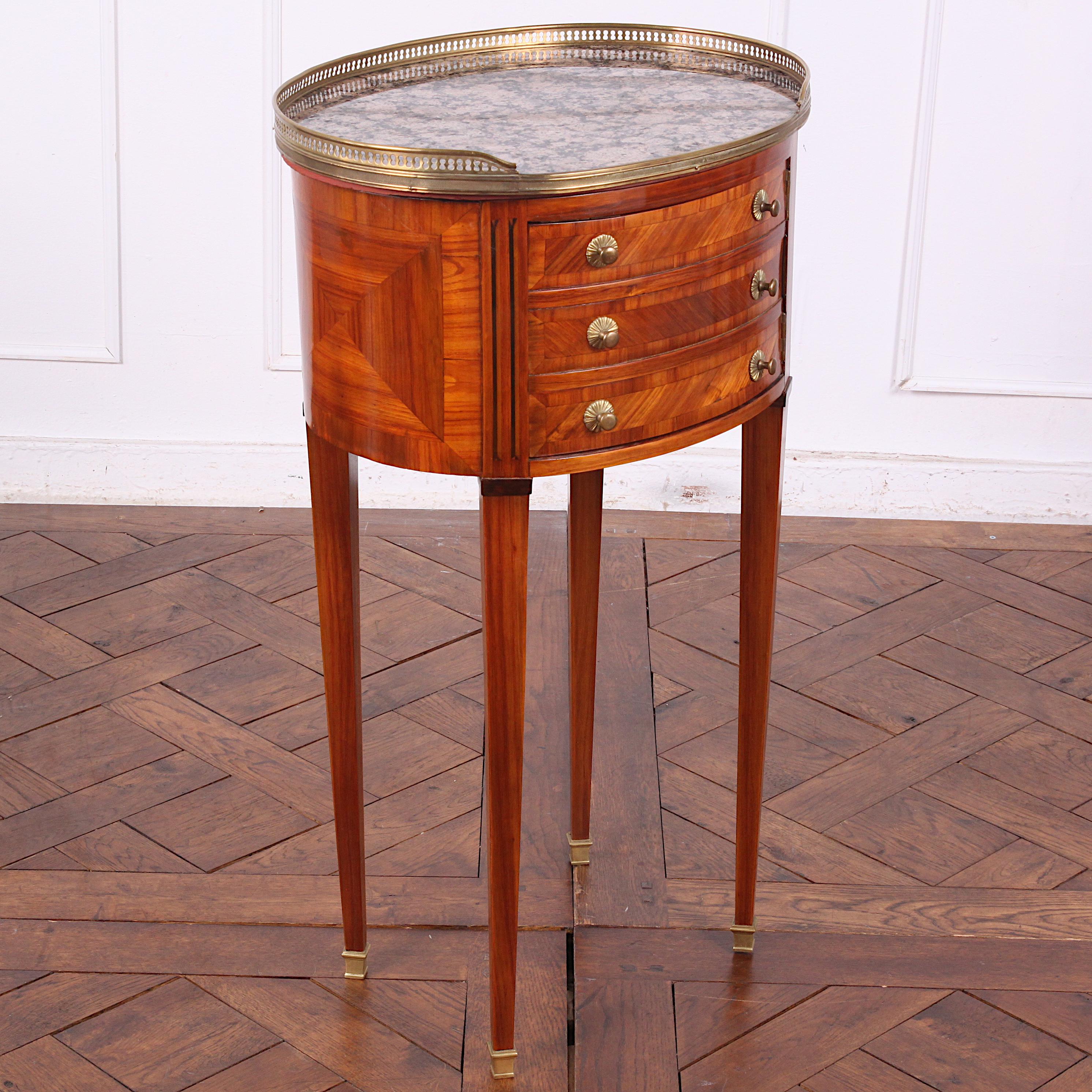 French Louis XVI Inlaid Kingwood Oval Stand Nightstand Side Table 4