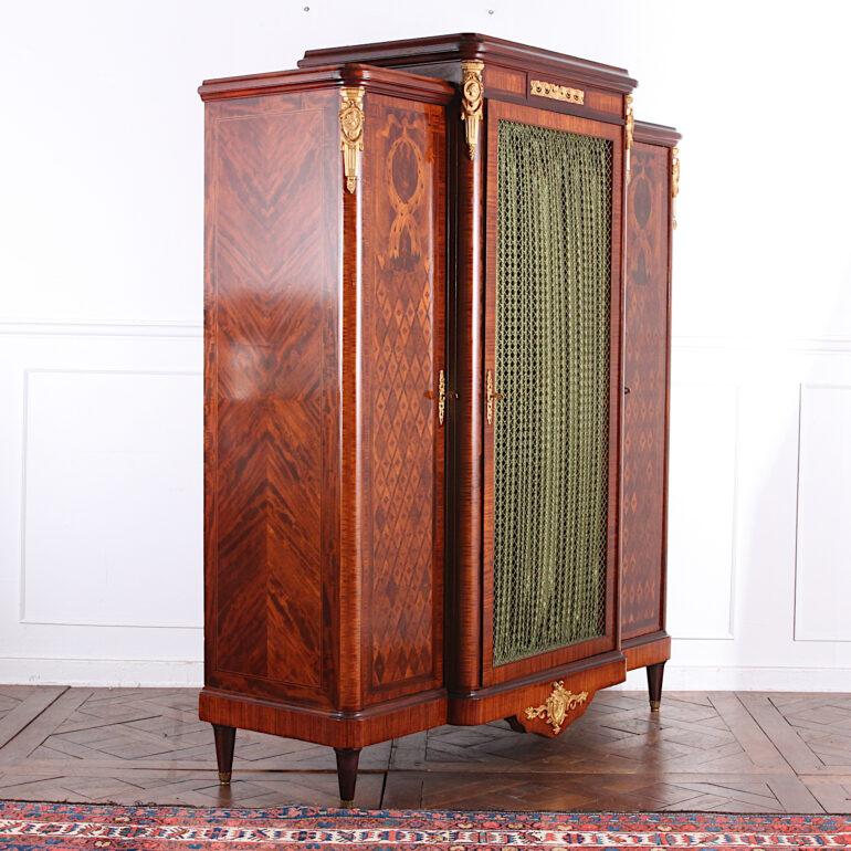 French Louis XVI Inlaid Mahogany Breakfront Bookcase, circa 1900 In Good Condition In Vancouver, British Columbia