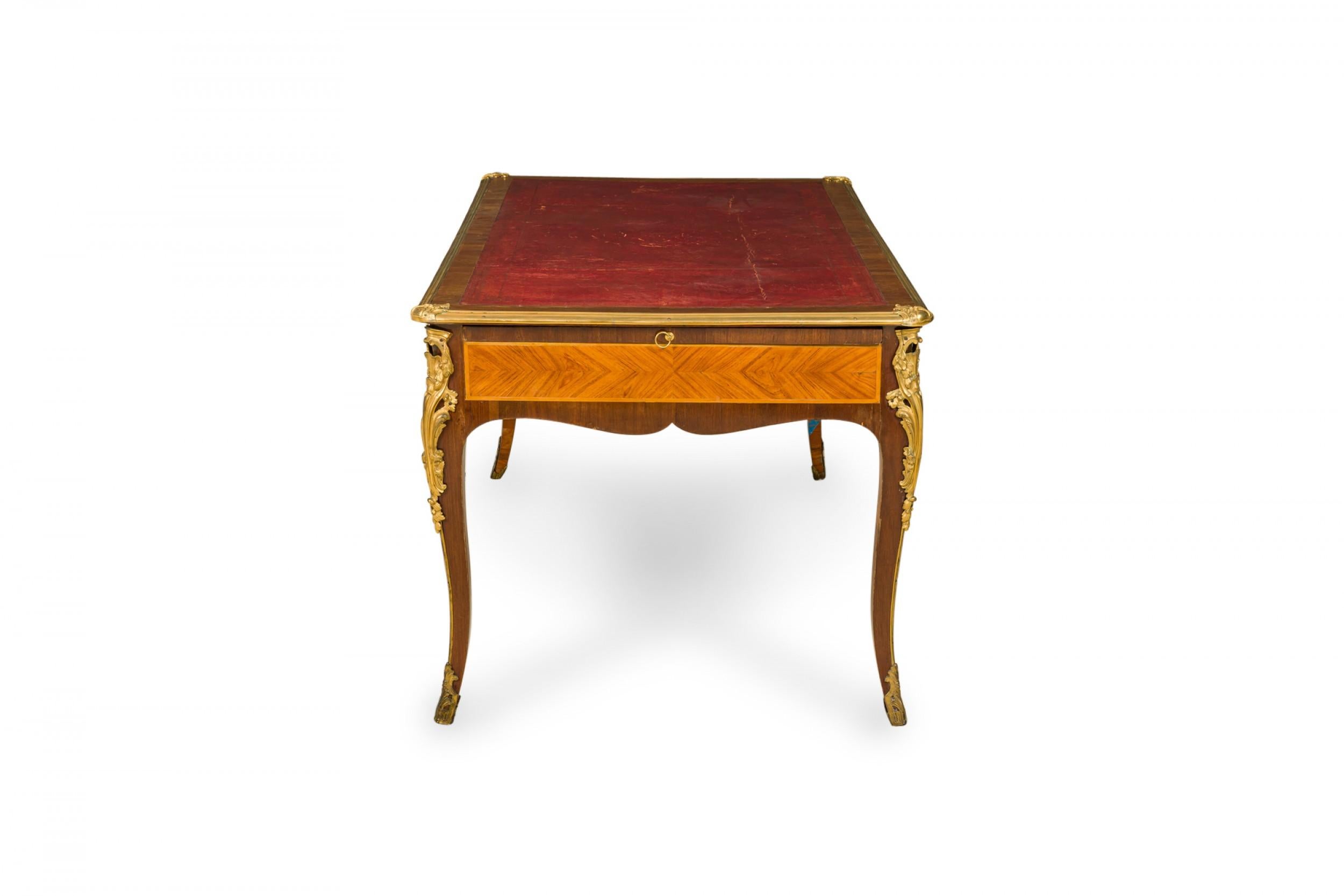 French Louis XVI Kingwood Veneer, Ormolu, and Red Leather Writing Desk For Sale 3