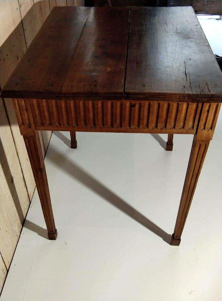 18th Century and Earlier French Louis XVI Light Walnut Table, Mid-18th Century For Sale