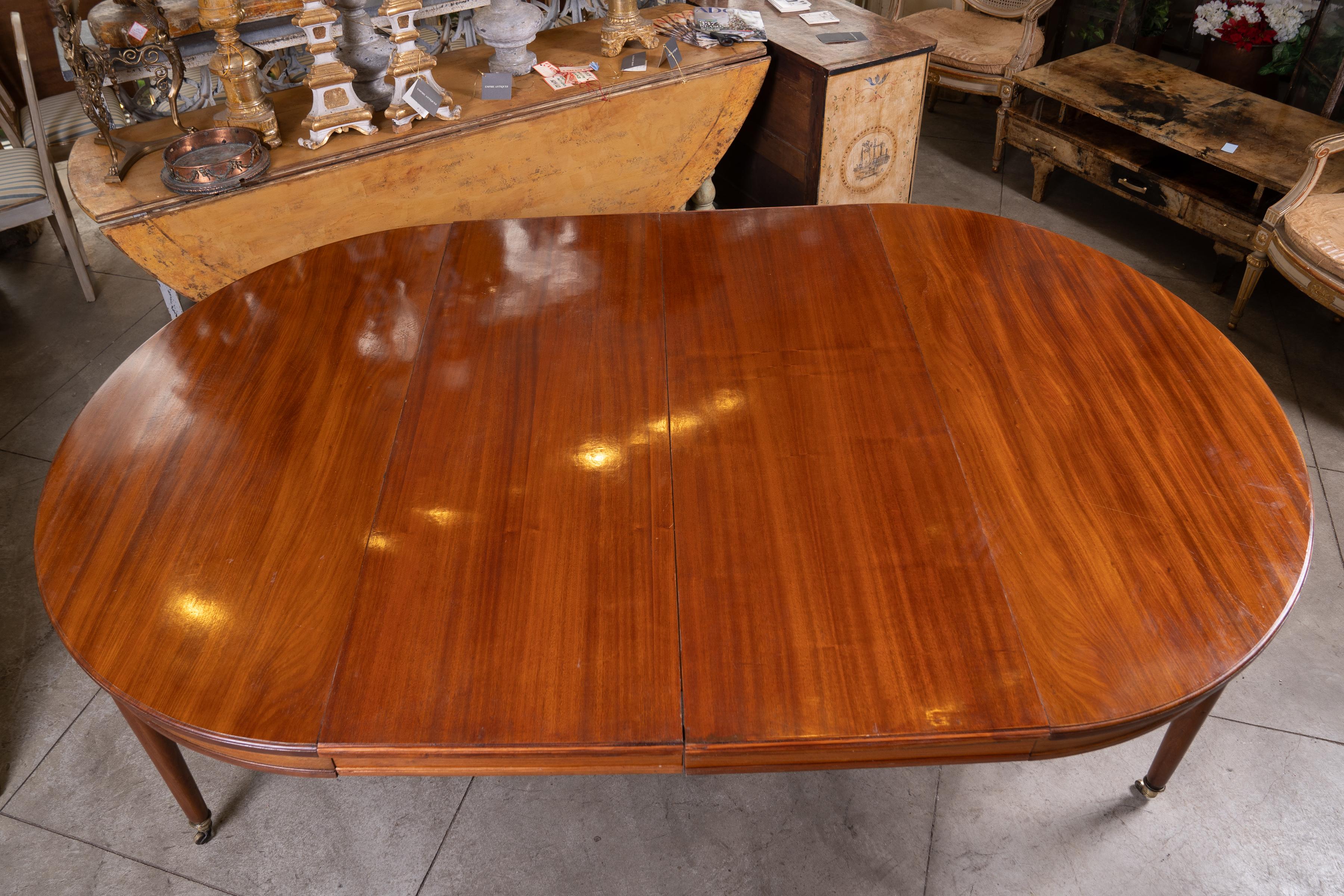18th Century French Louis XVI Mahogany Extension Table For Sale
