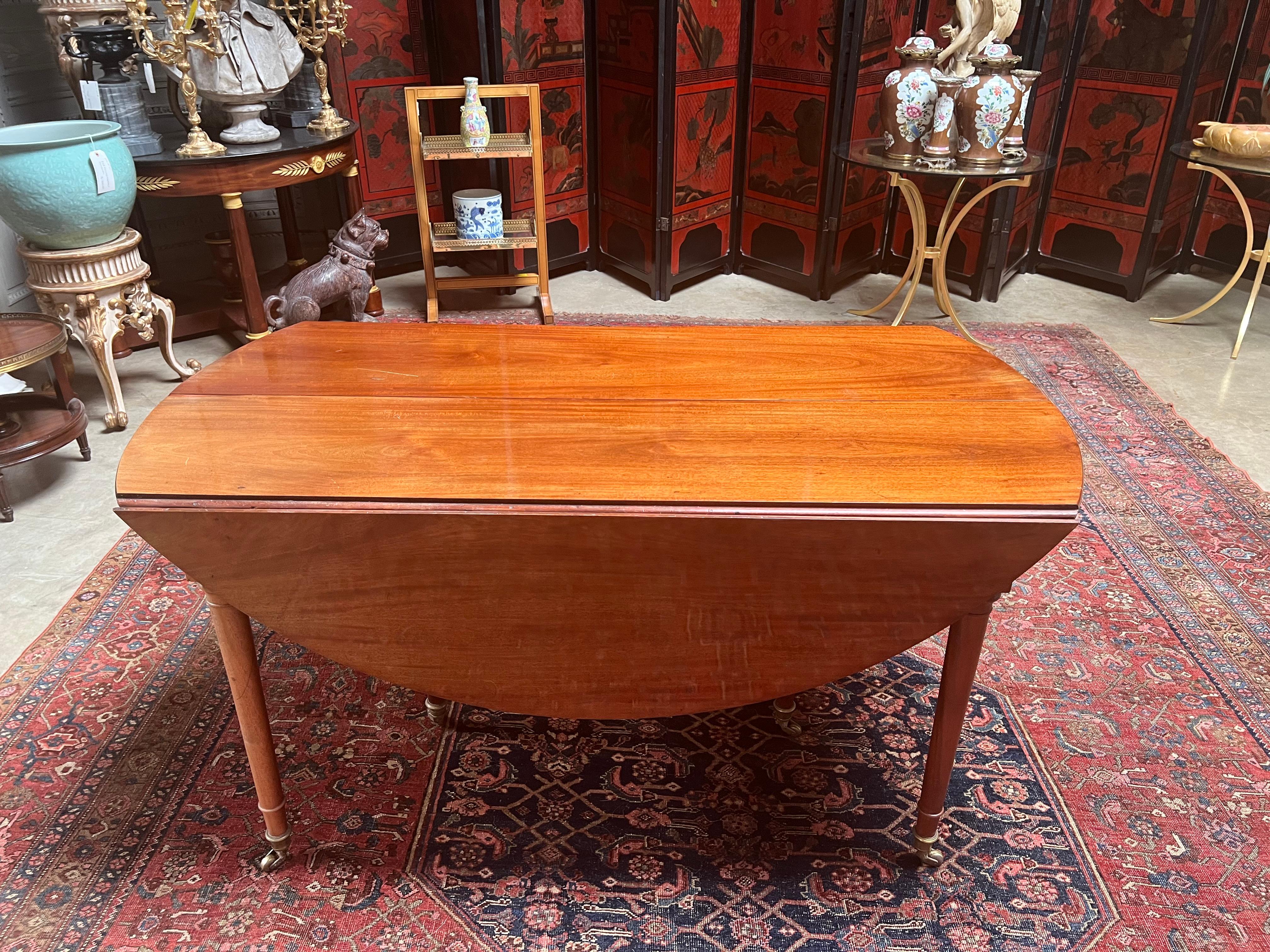 French Louis XVI Mahogany Extention Dining Table 7