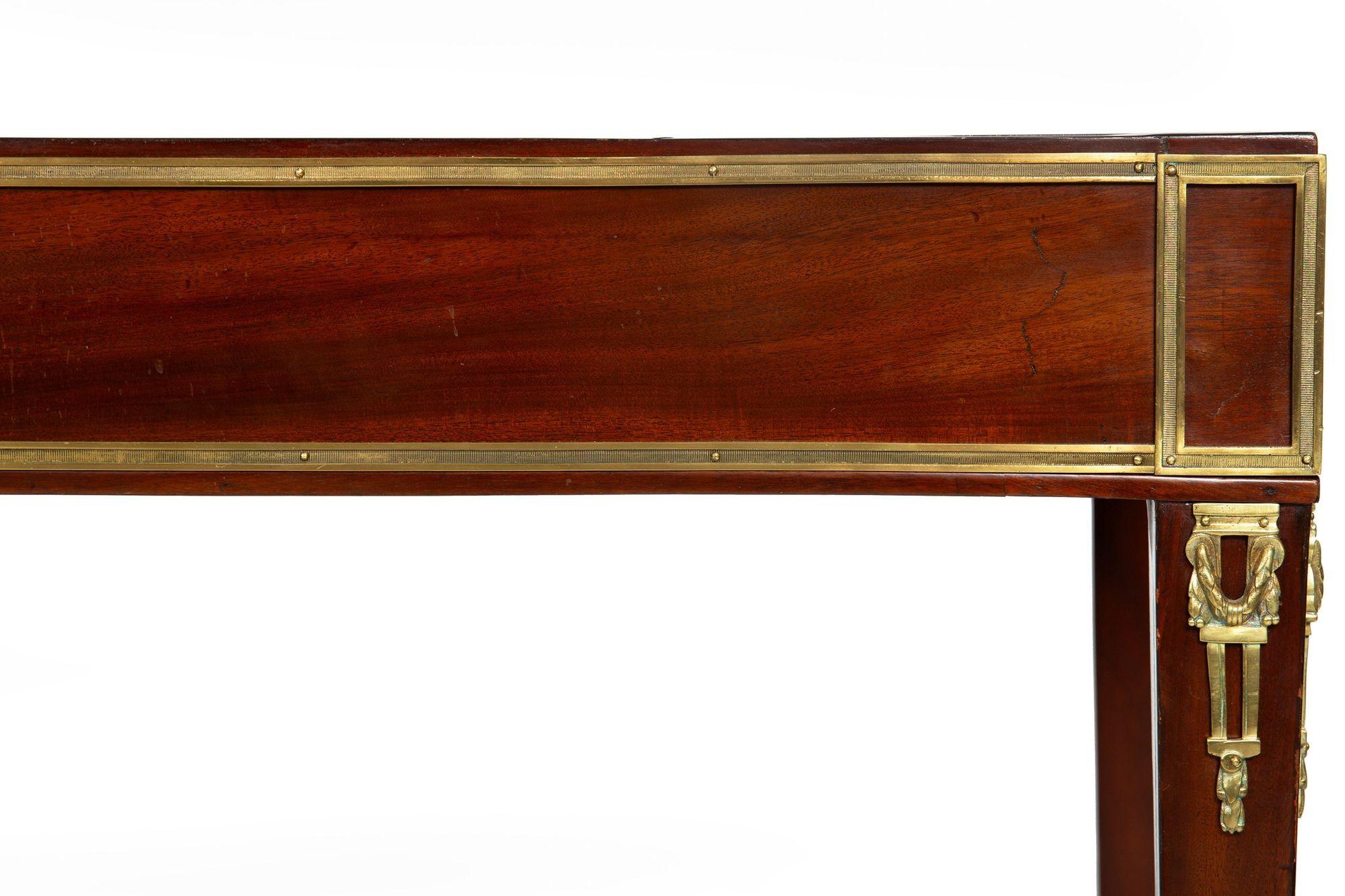 French Louis XVI Mahogany Writing Desk Tric-Trac Game Table circa 1785 For Sale 7