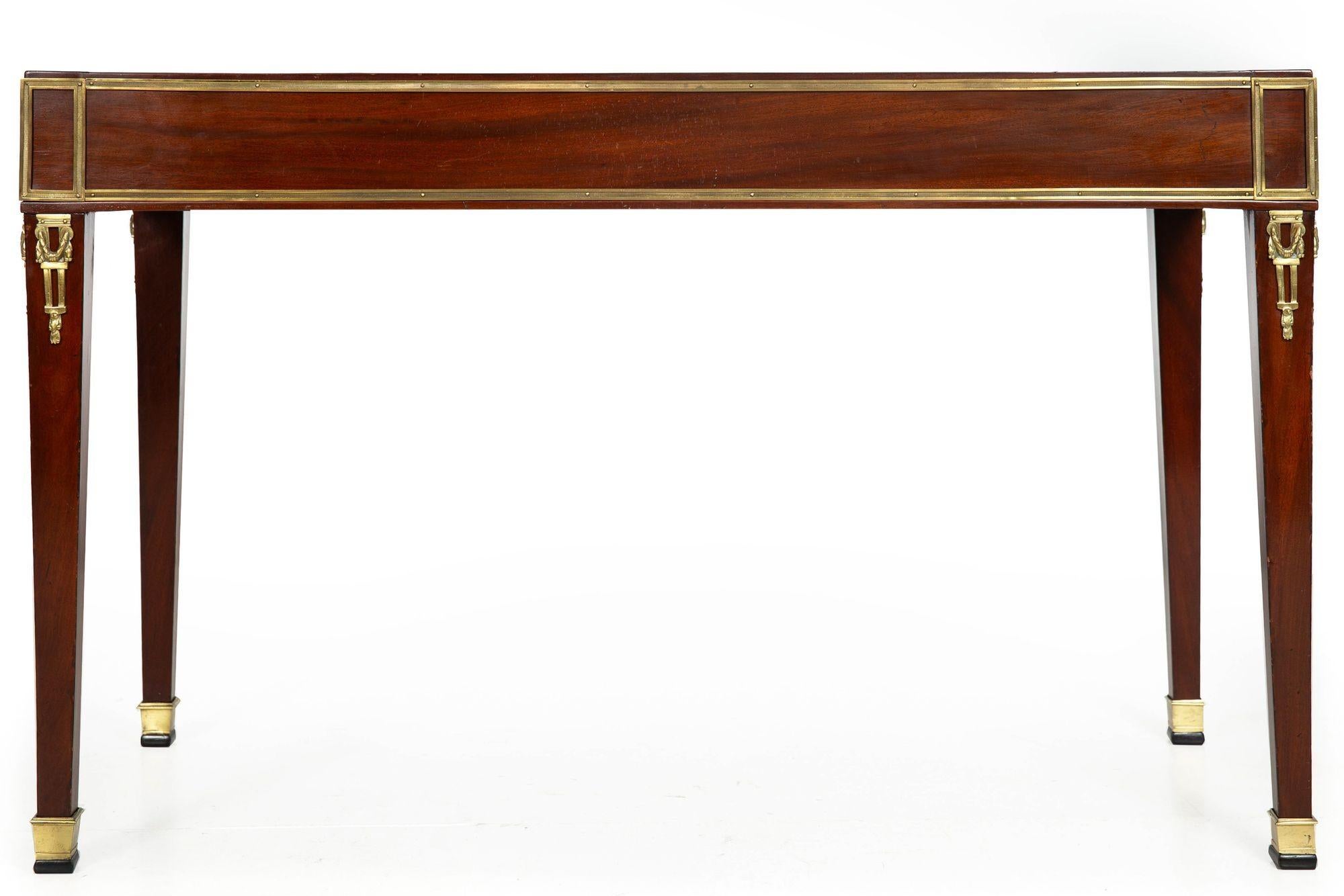 French Louis XVI Mahogany Writing Desk Tric-Trac Game Table circa 1785 For Sale 1