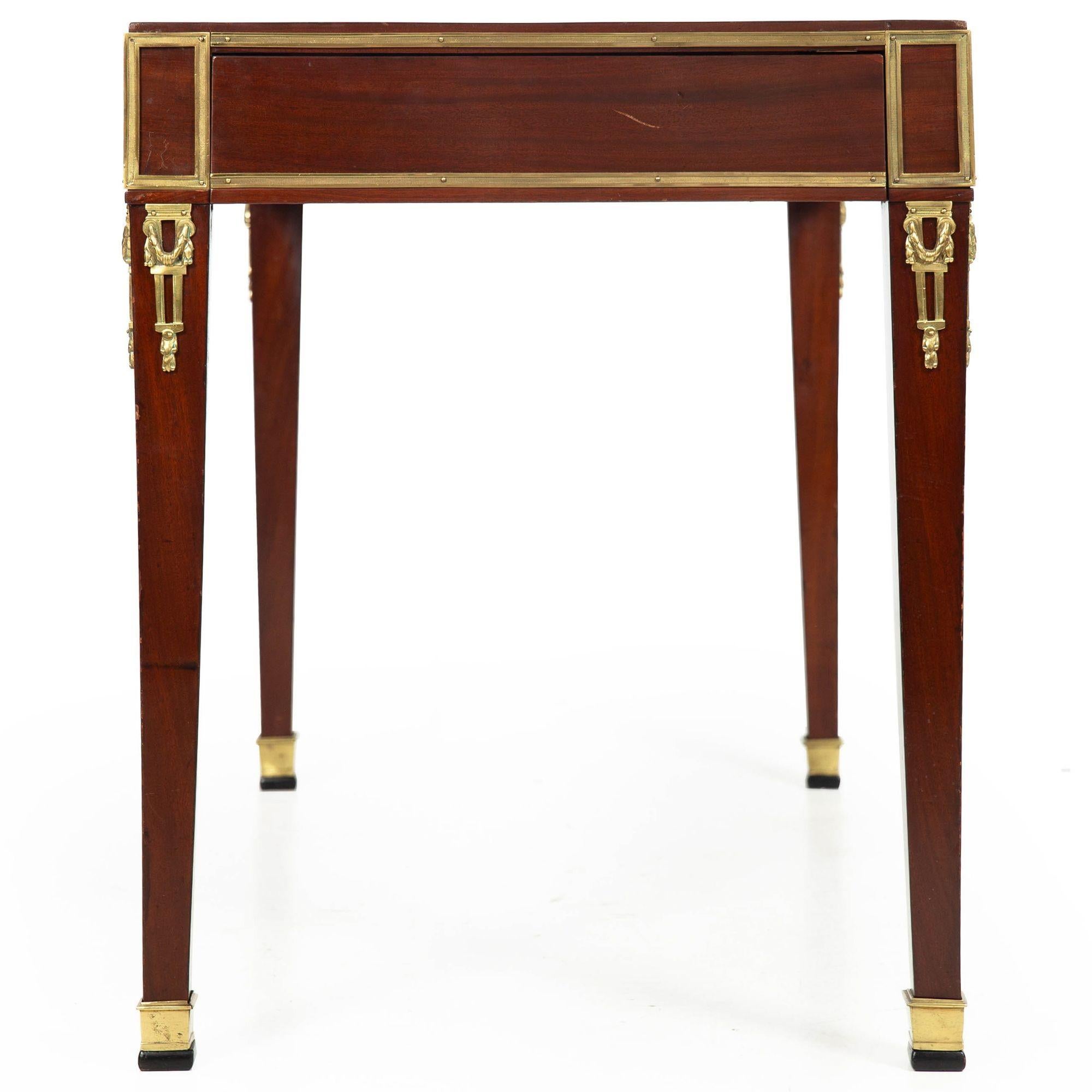 French Louis XVI Mahogany Writing Desk Tric-Trac Game Table circa 1785 For Sale 2