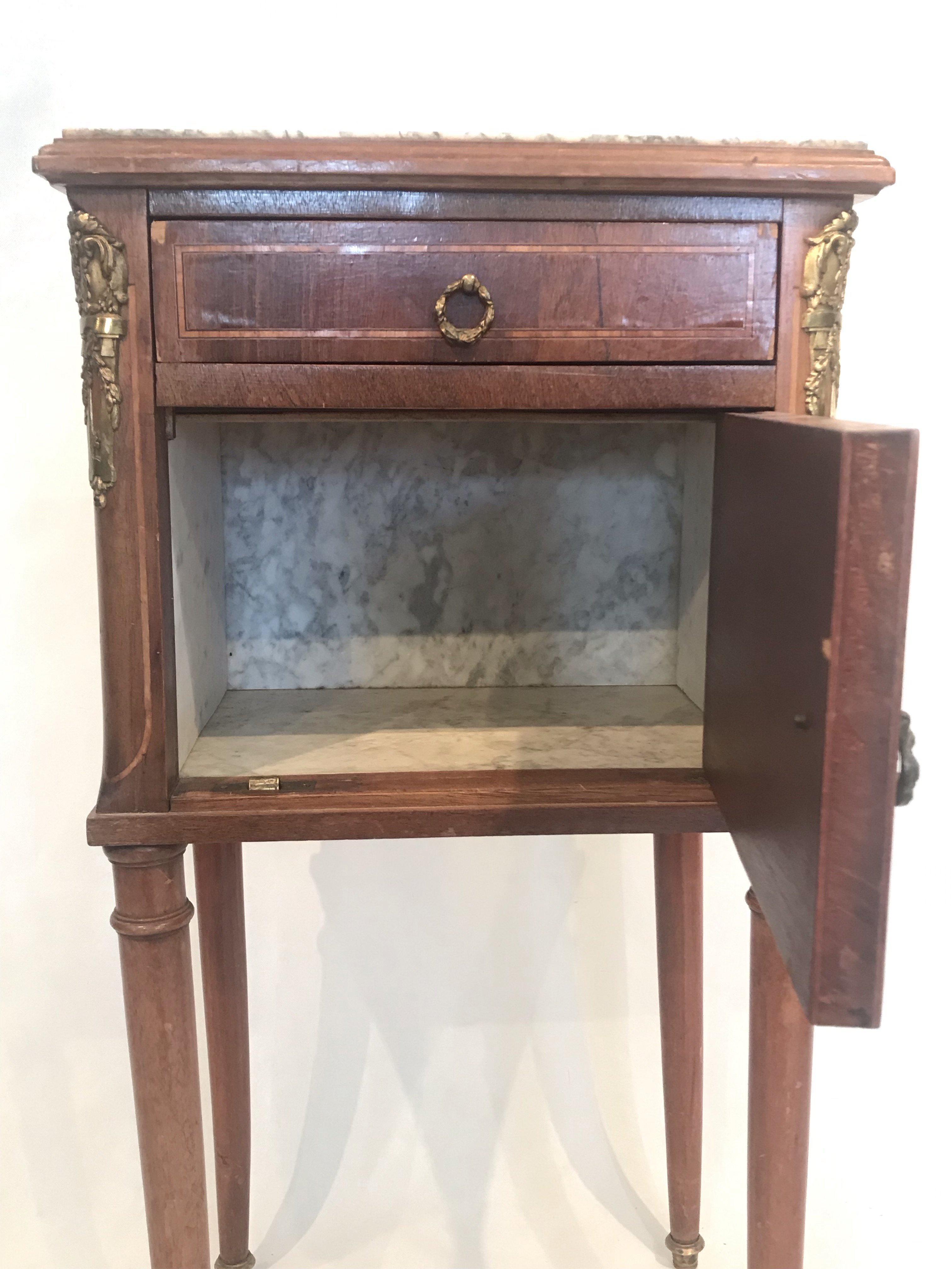 French Louis XVI Marble Top Night Stand with Marble Interior In Good Condition For Sale In Hopewell, NJ
