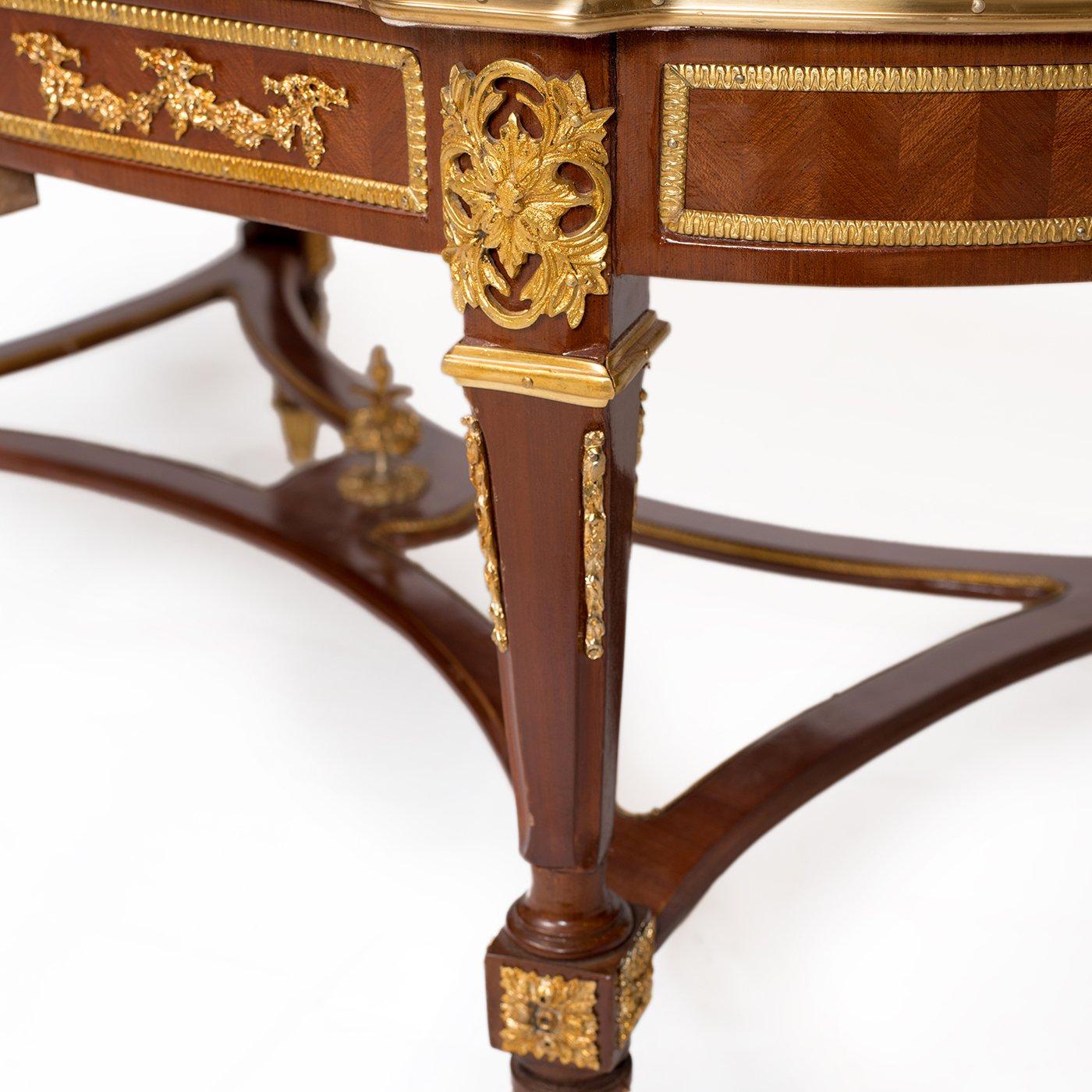 French Louis XVI Marquetry Inlaid Table (3 Set), 20th Century For Sale 8