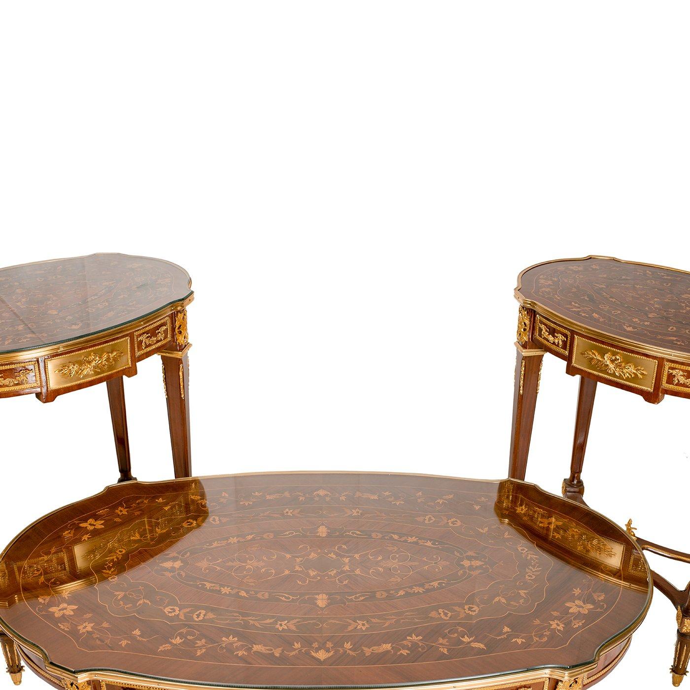 European French Louis XVI Marquetry Inlaid Table (3 Set), 20th Century For Sale