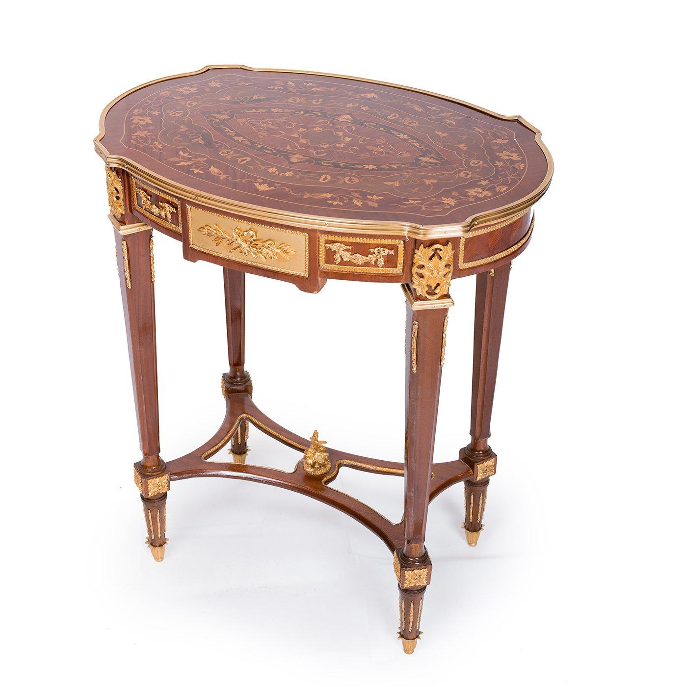 French Louis XVI Marquetry Inlaid Table (3 Set), 20th Century For Sale 1